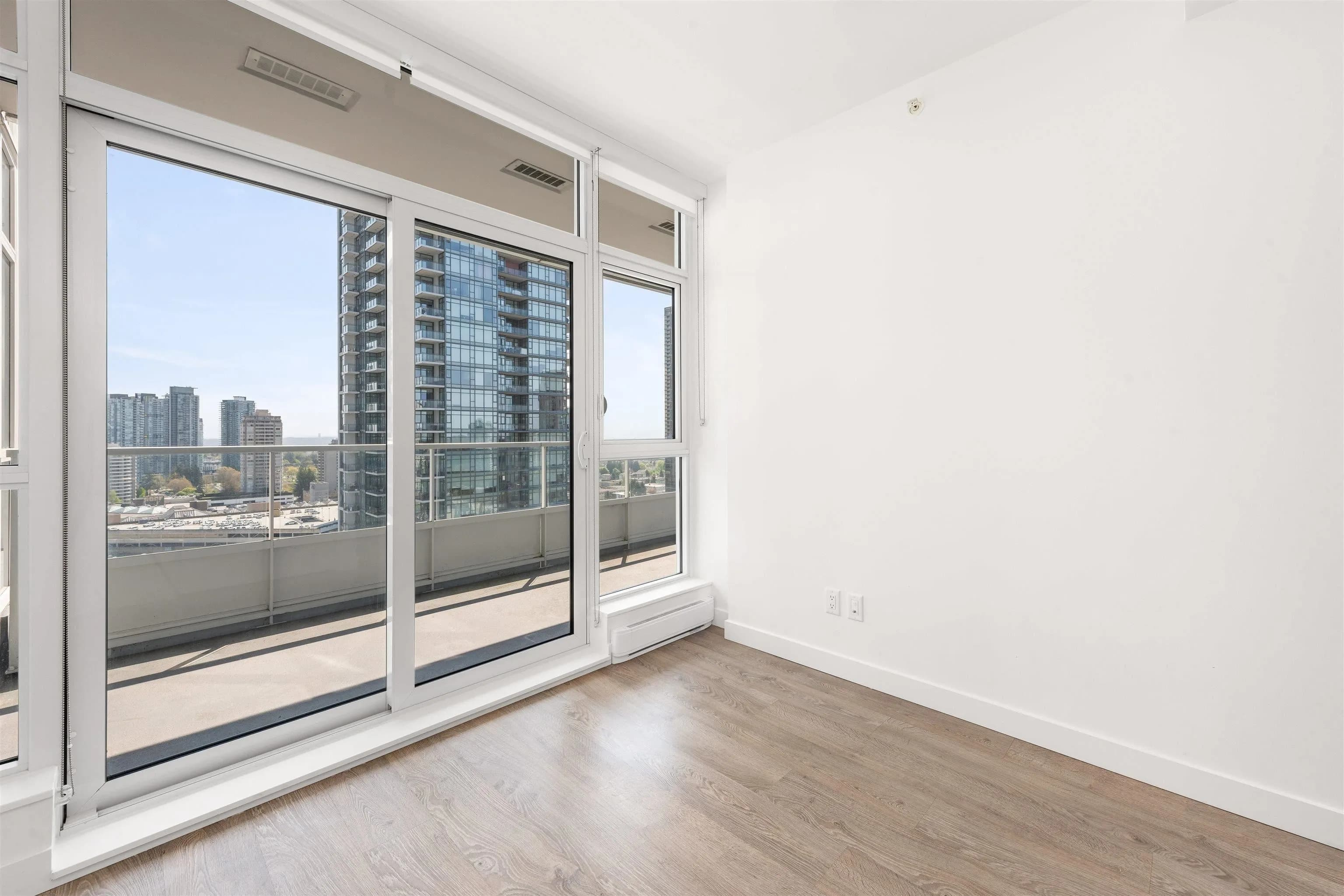 2109 6080 Mckay Avenue, Burnaby, BC V6P 1Z4 — image 18