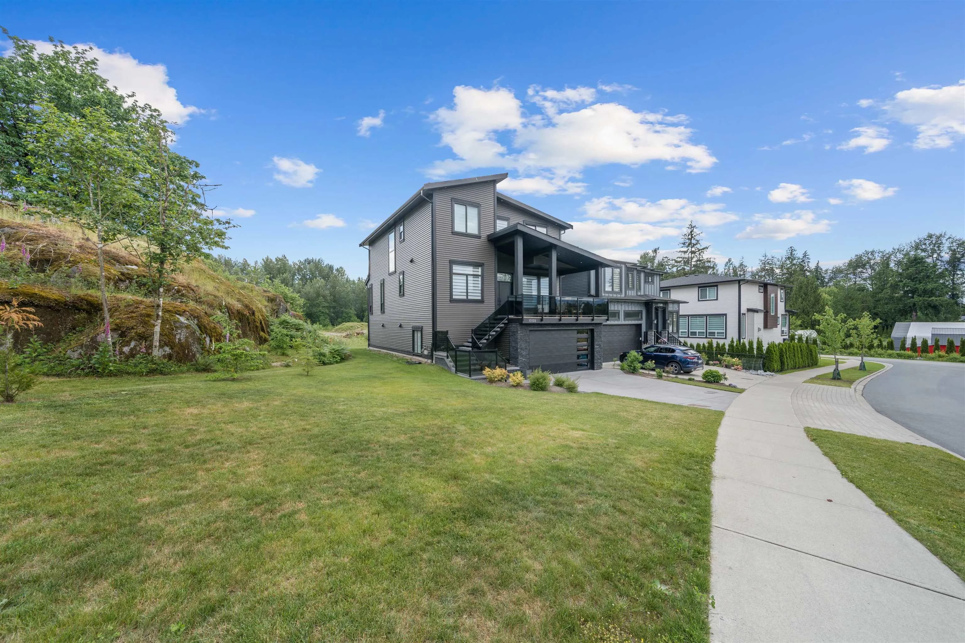 13532 Birdtail Drive, Maple Ridge, BC V4R 0J2 — image 36