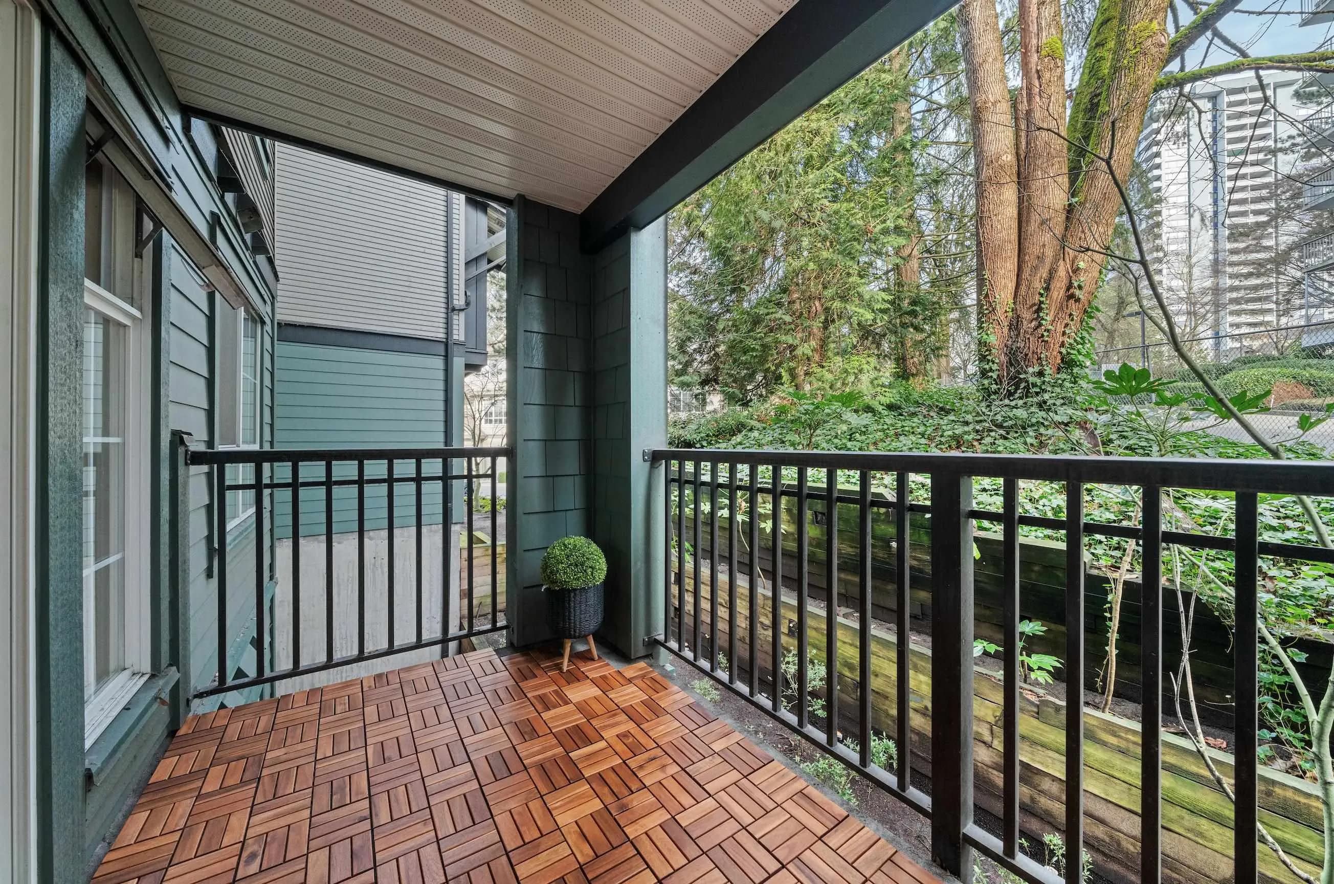 303 9098 Halston Court, Burnaby, BC V3N 0A6 — image 13