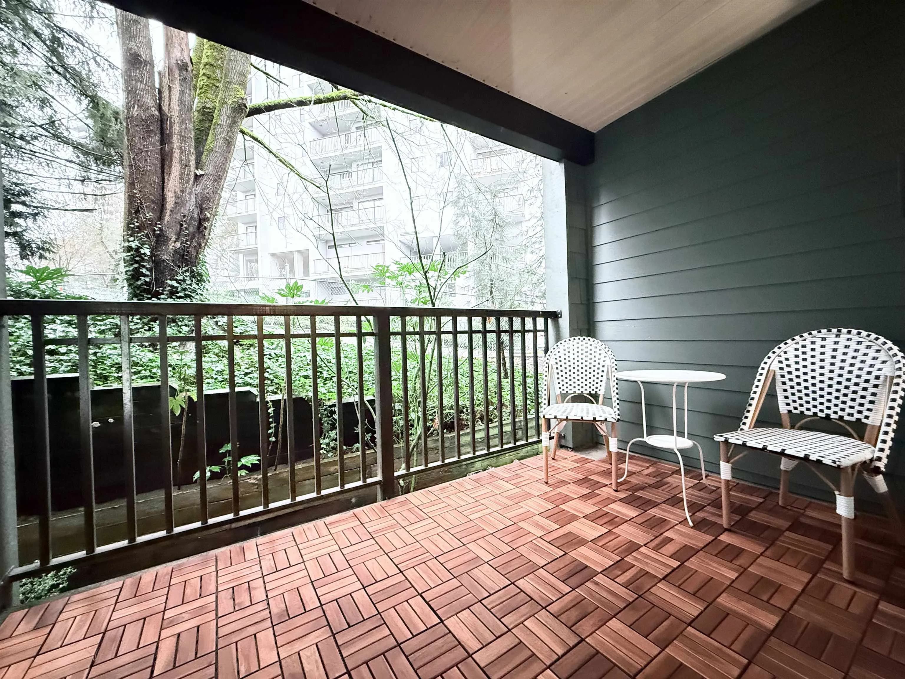 303 9098 Halston Court, Burnaby, BC V3N 0A6 — image 12