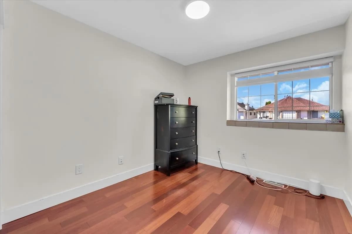 11698 206a Street, Maple Ridge, BC V2X 0X8 — image 11