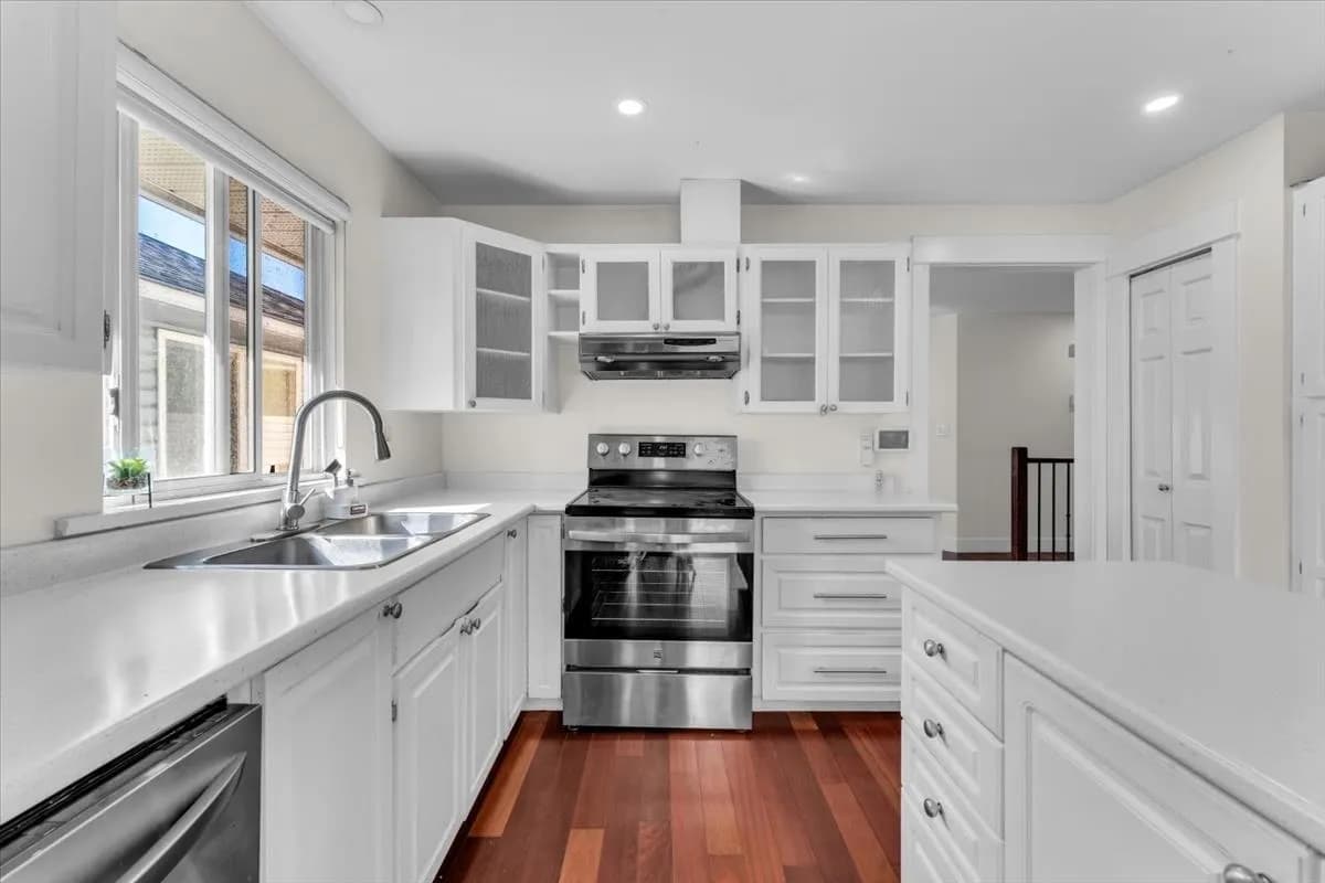 11698 206a Street, Maple Ridge, BC V2X 0X8 — image 6
