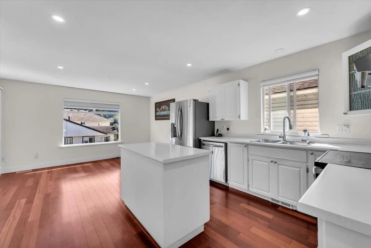 11698 206a Street, Maple Ridge, BC V2X 0X8 — image 15