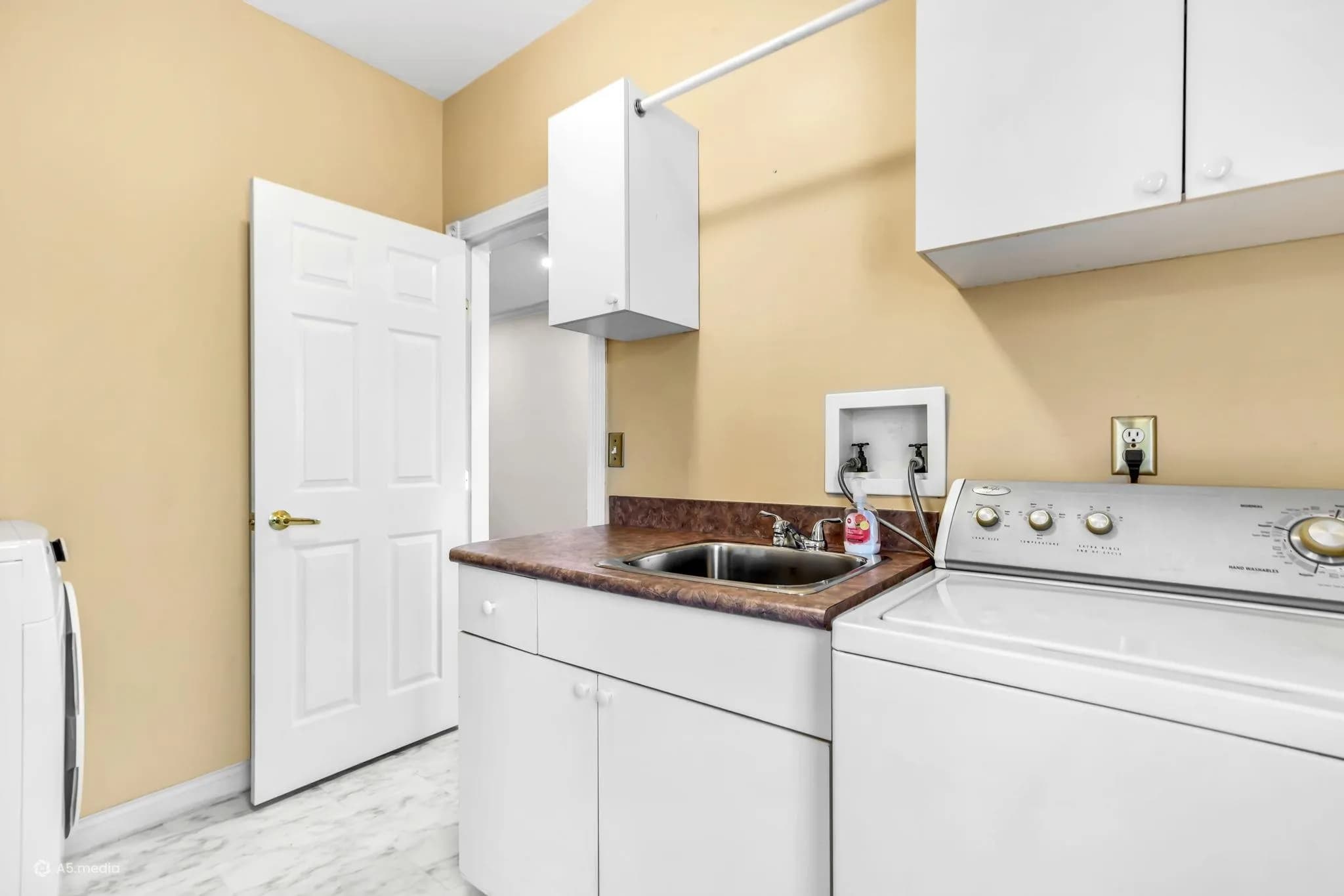 16715 78 Avenue, Surrey, BC V4N 0L8 — image 19