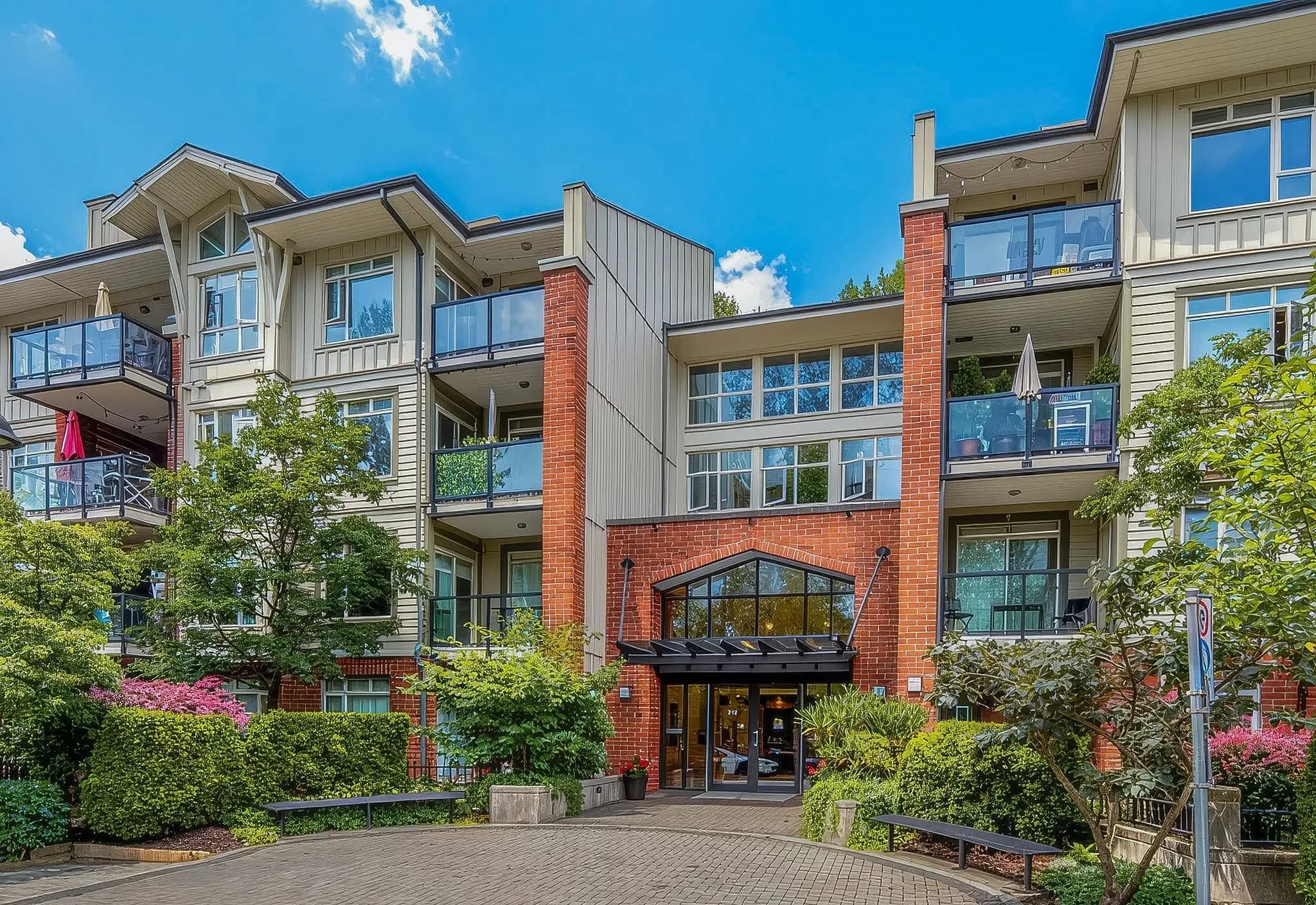 304 100 Capilano Road, Port Moody, BC V3H 5M9 — image 26
