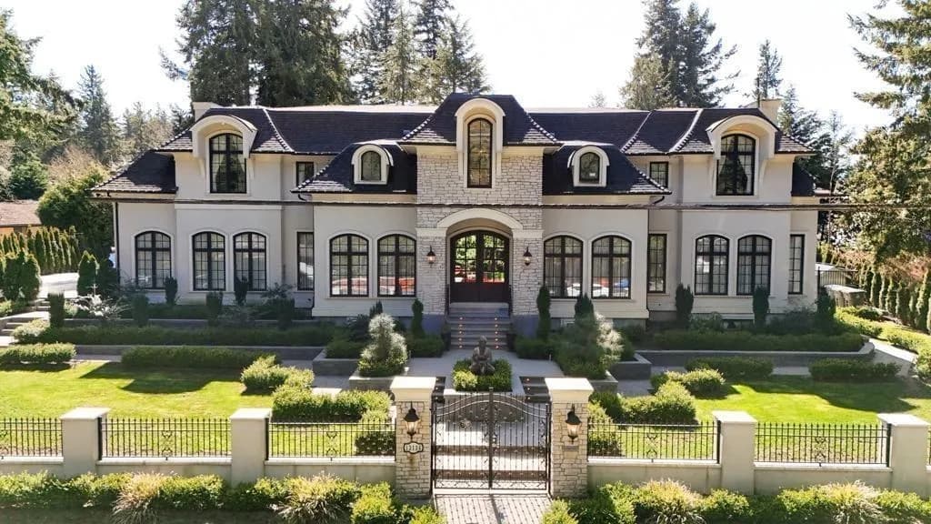 13136 24 Avenue, Surrey, BC V4A 2G1 — image 1