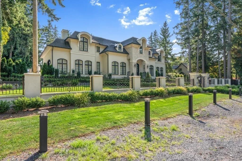 13136 24 Avenue, Surrey, BC V4A 2G1 — image 3
