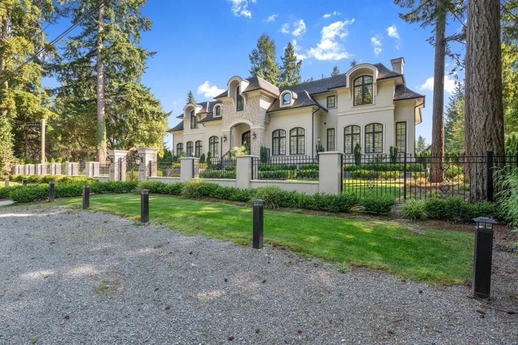 13136 24 Avenue, Surrey, BC V4A 2G1 — image 2
