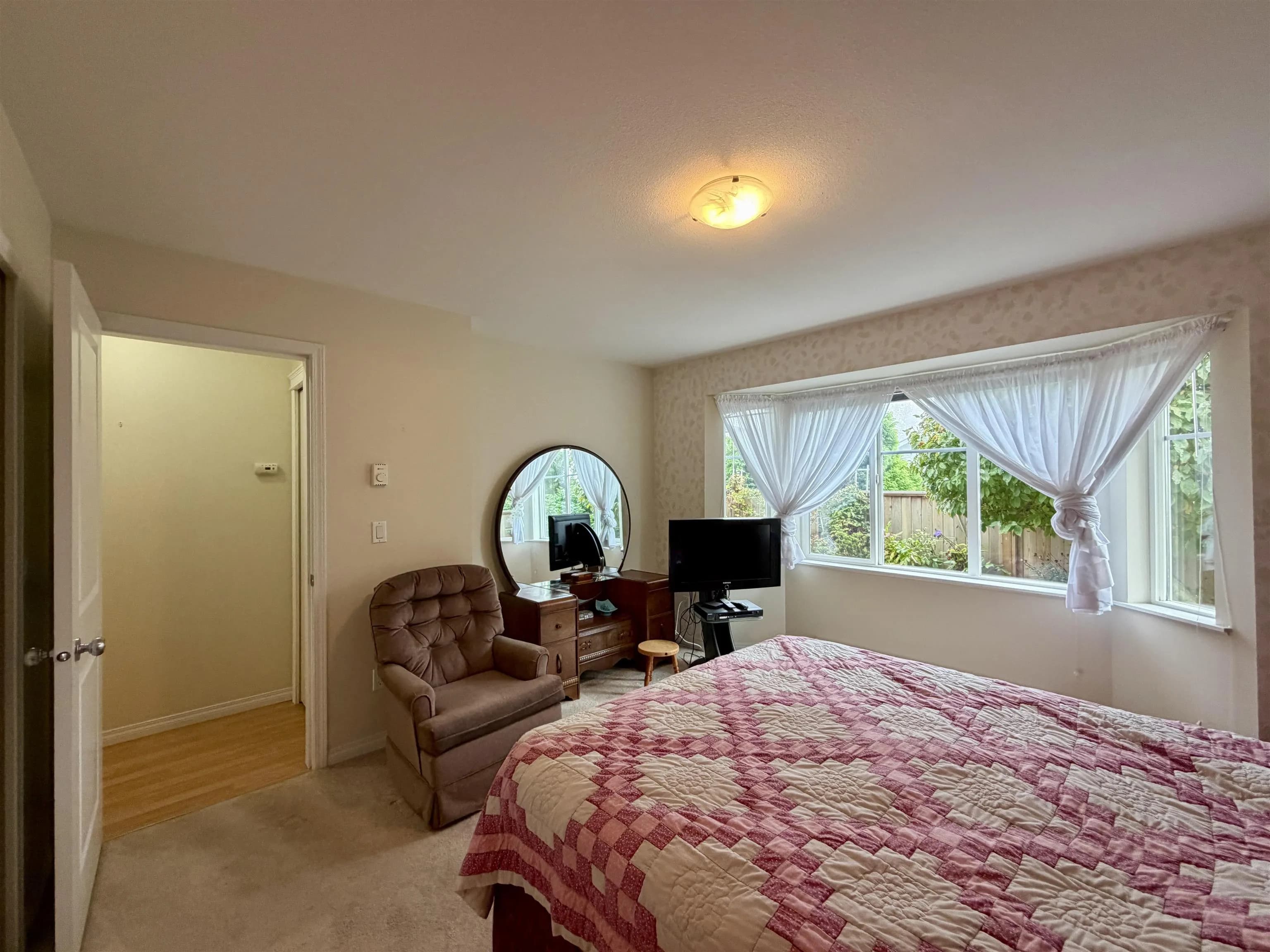 6317 Williams Place, Sechelt, BC V7Z 0M6 — image 18