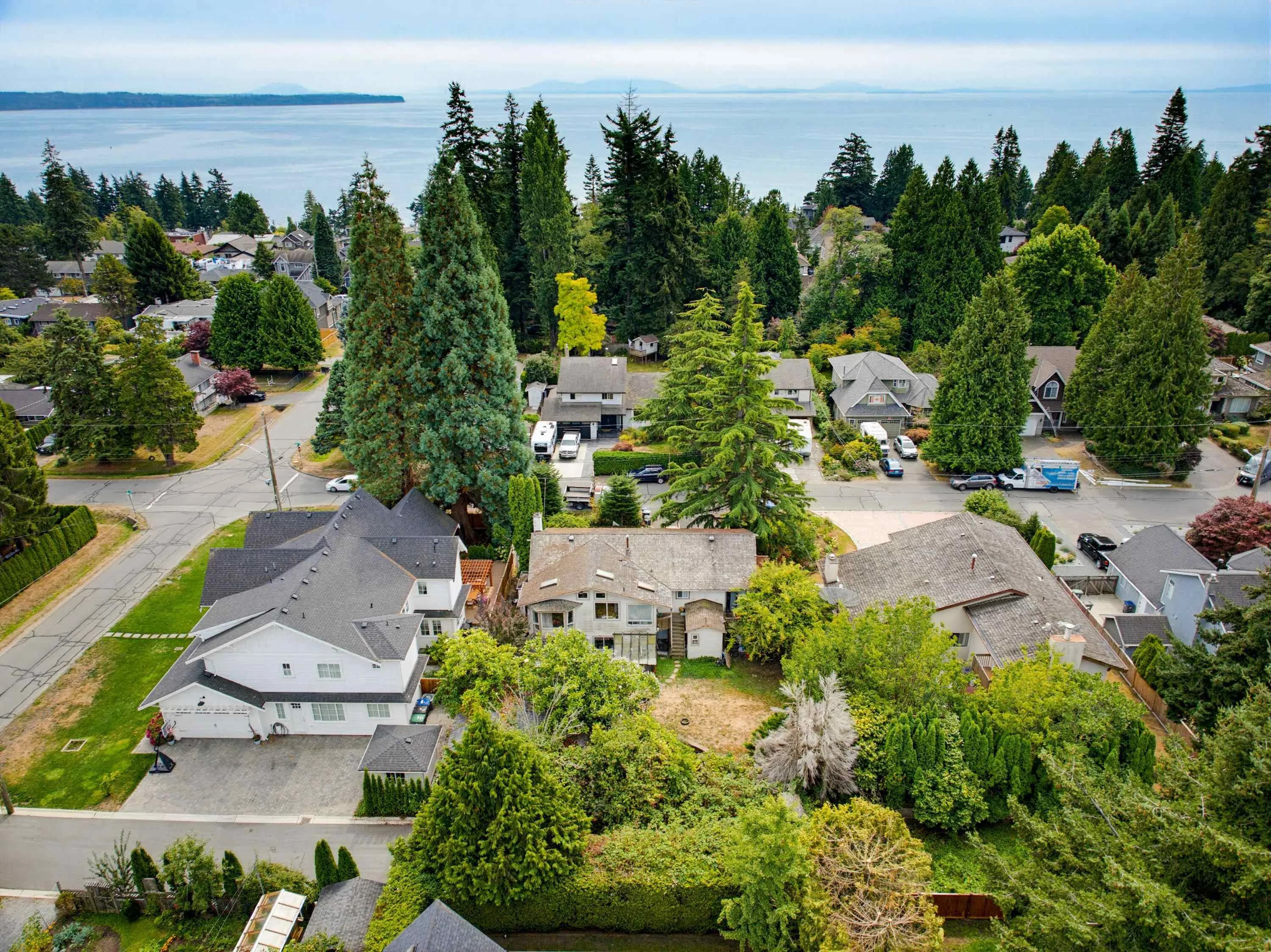 13181 15 Avenue, Surrey, BC V4A 1K8 — image 13