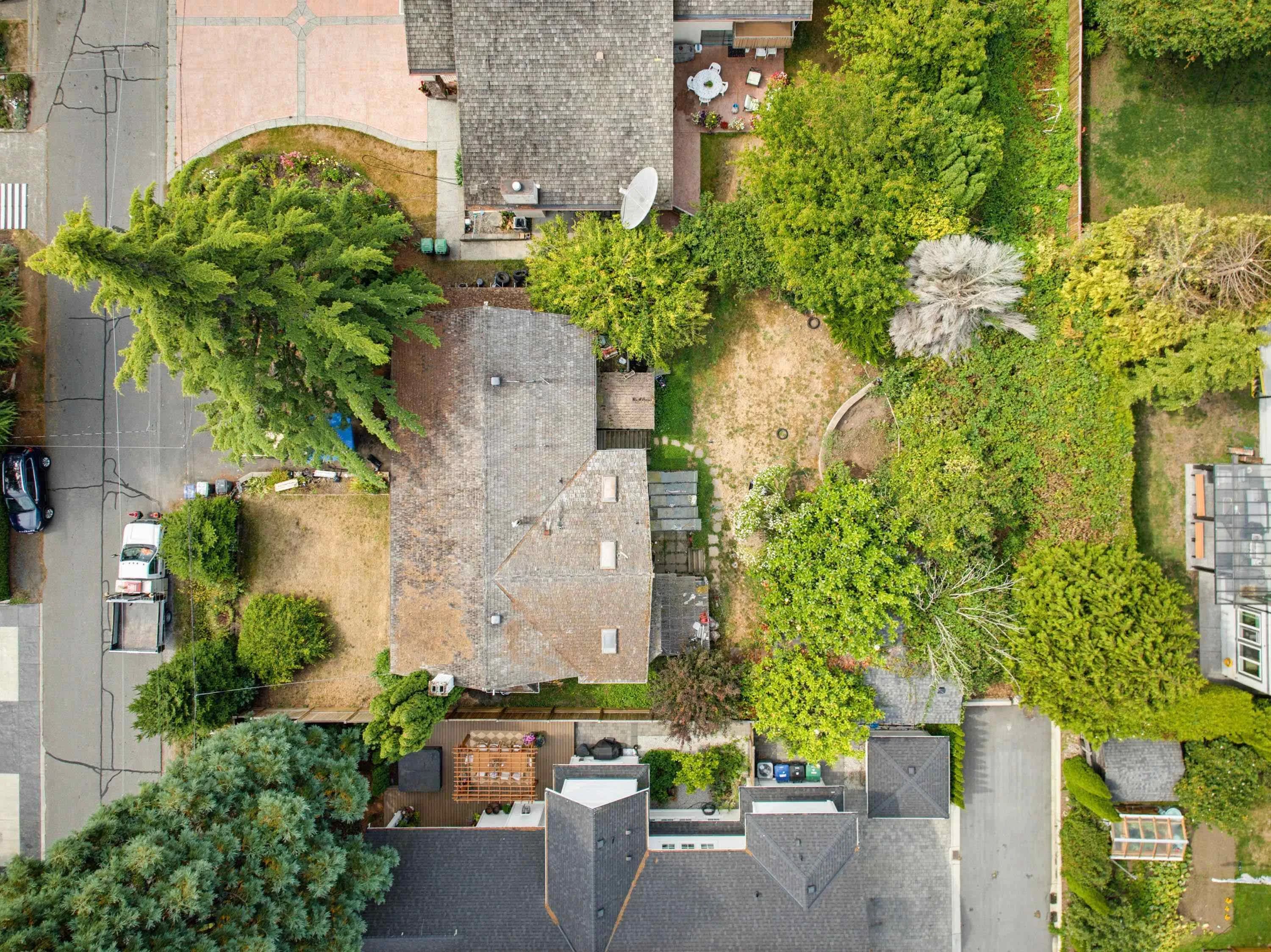 13181 15 Avenue, Surrey, BC V4A 1K8 — image 20