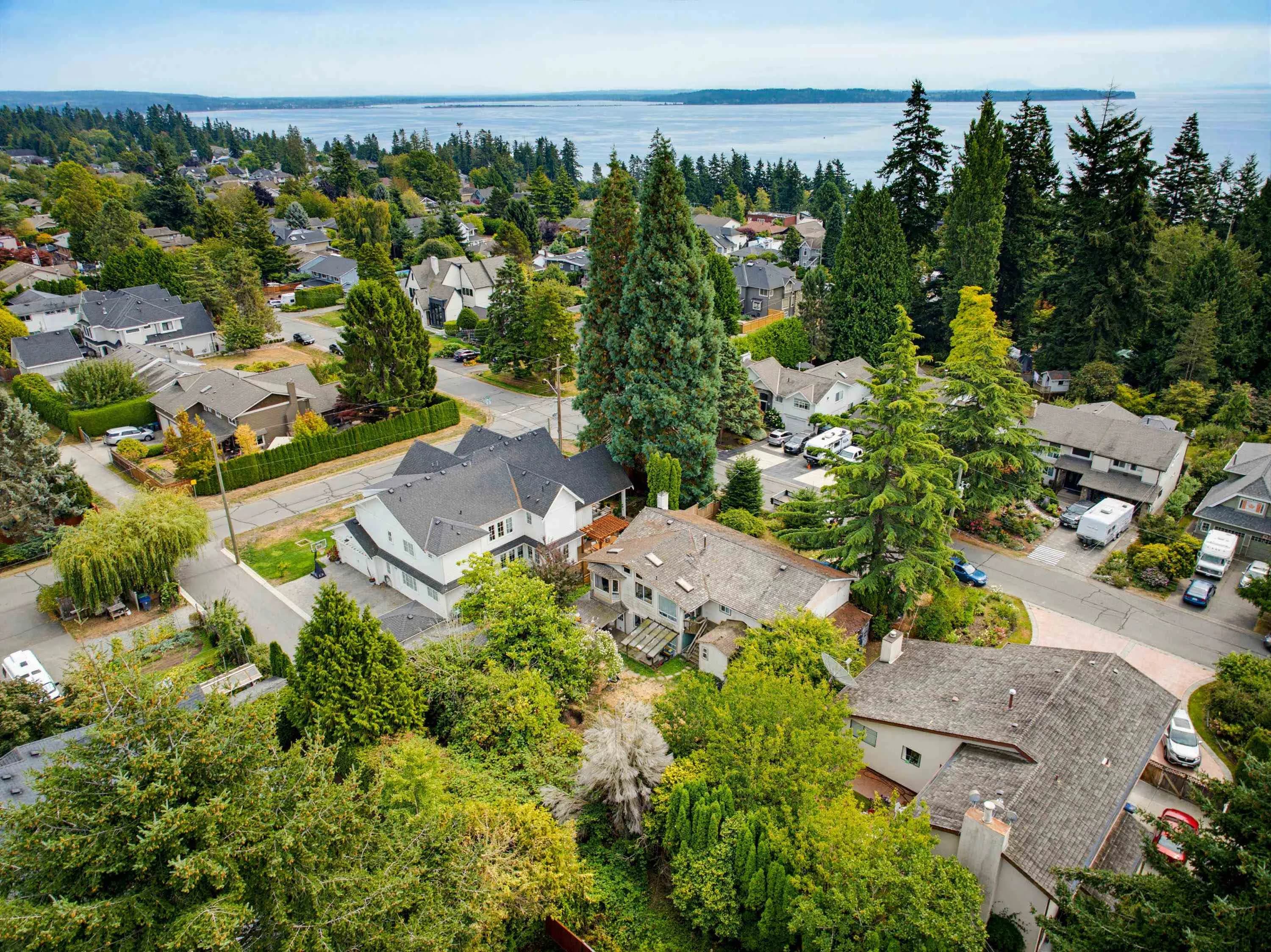 13181 15 Avenue, Surrey, BC V4A 1K8 — image 14
