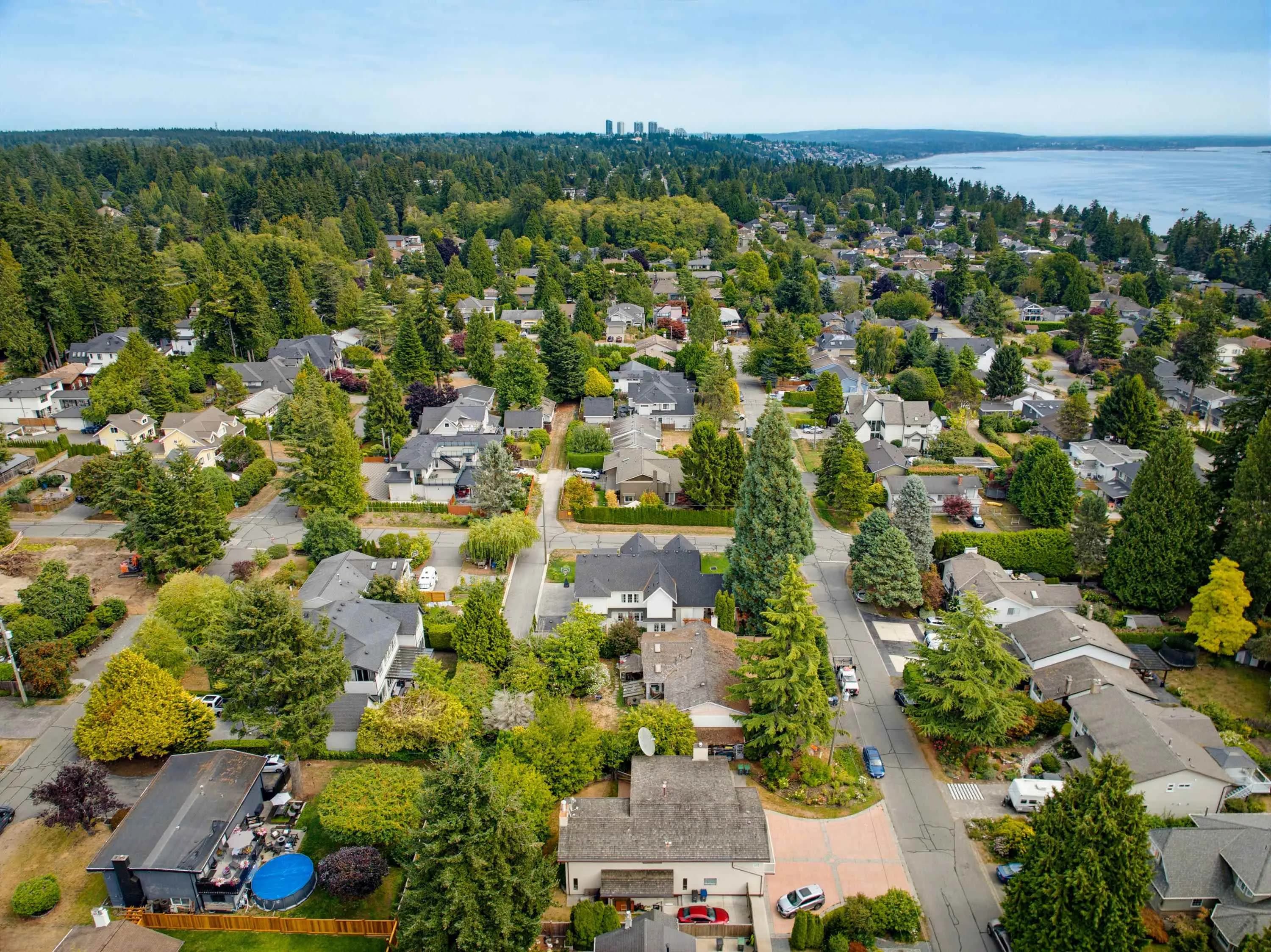13181 15 Avenue, Surrey, BC V4A 1K8 — image 8