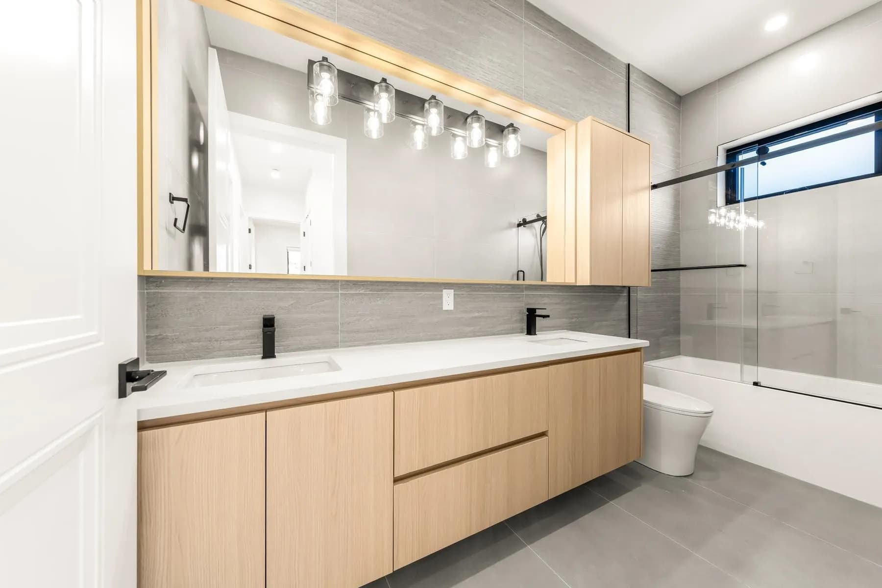 1 2686 Mcgill Street, Vancouver, BC V5K 1H3 — image 14