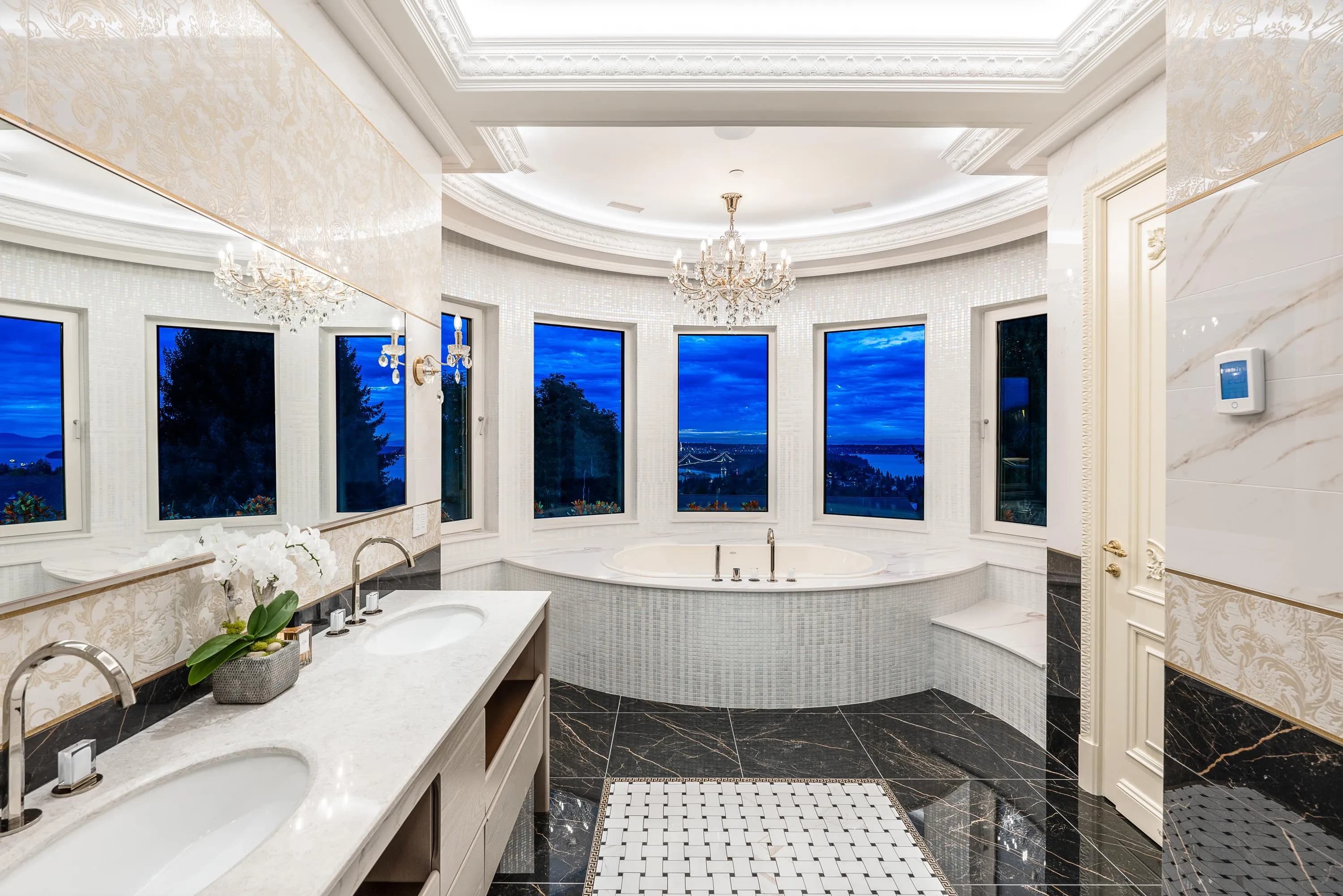 839 Eyremount Drive, West Vancouver, BC V7S 2A8 — image 17