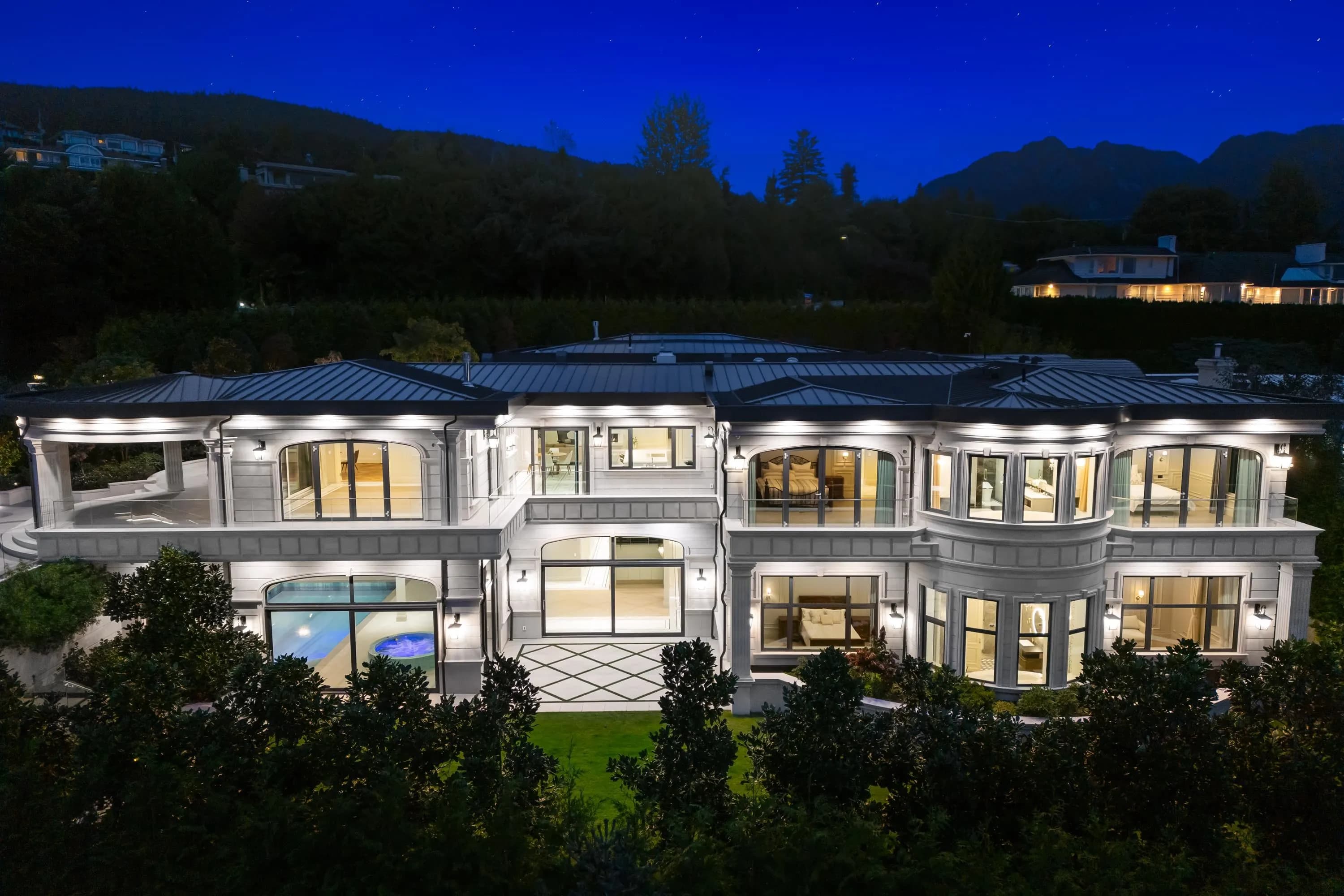 839 Eyremount Drive, West Vancouver, BC V7S 2A8 — image 37