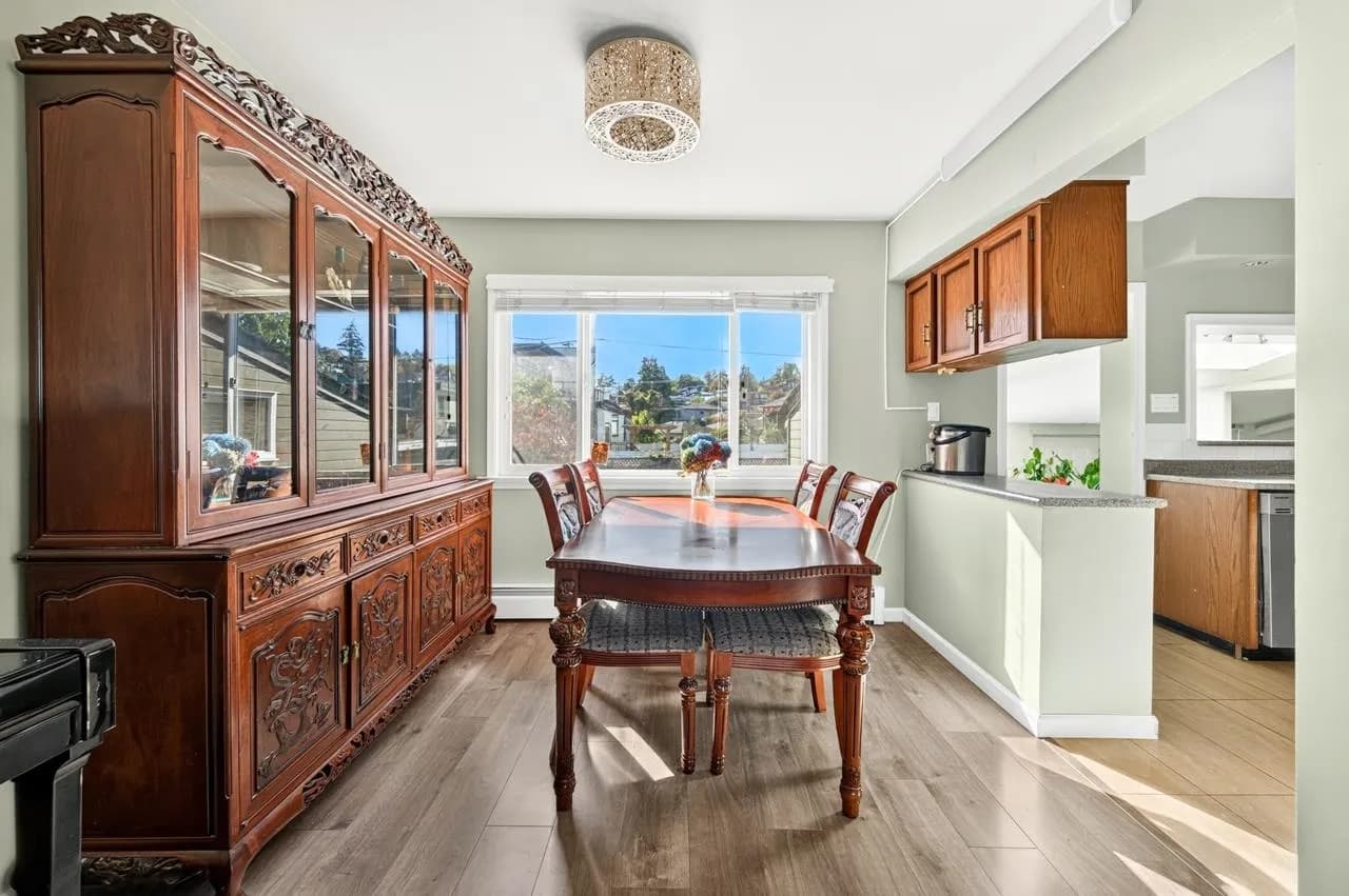 3232 W 16th Avenue, Vancouver, BC V6K 3E3 — image 10
