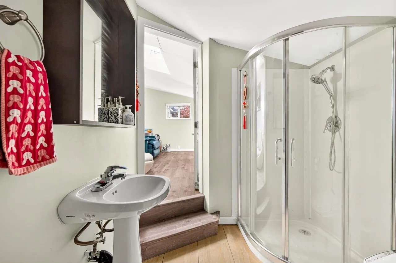 3232 W 16th Avenue, Vancouver, BC V6K 3E3 — image 22