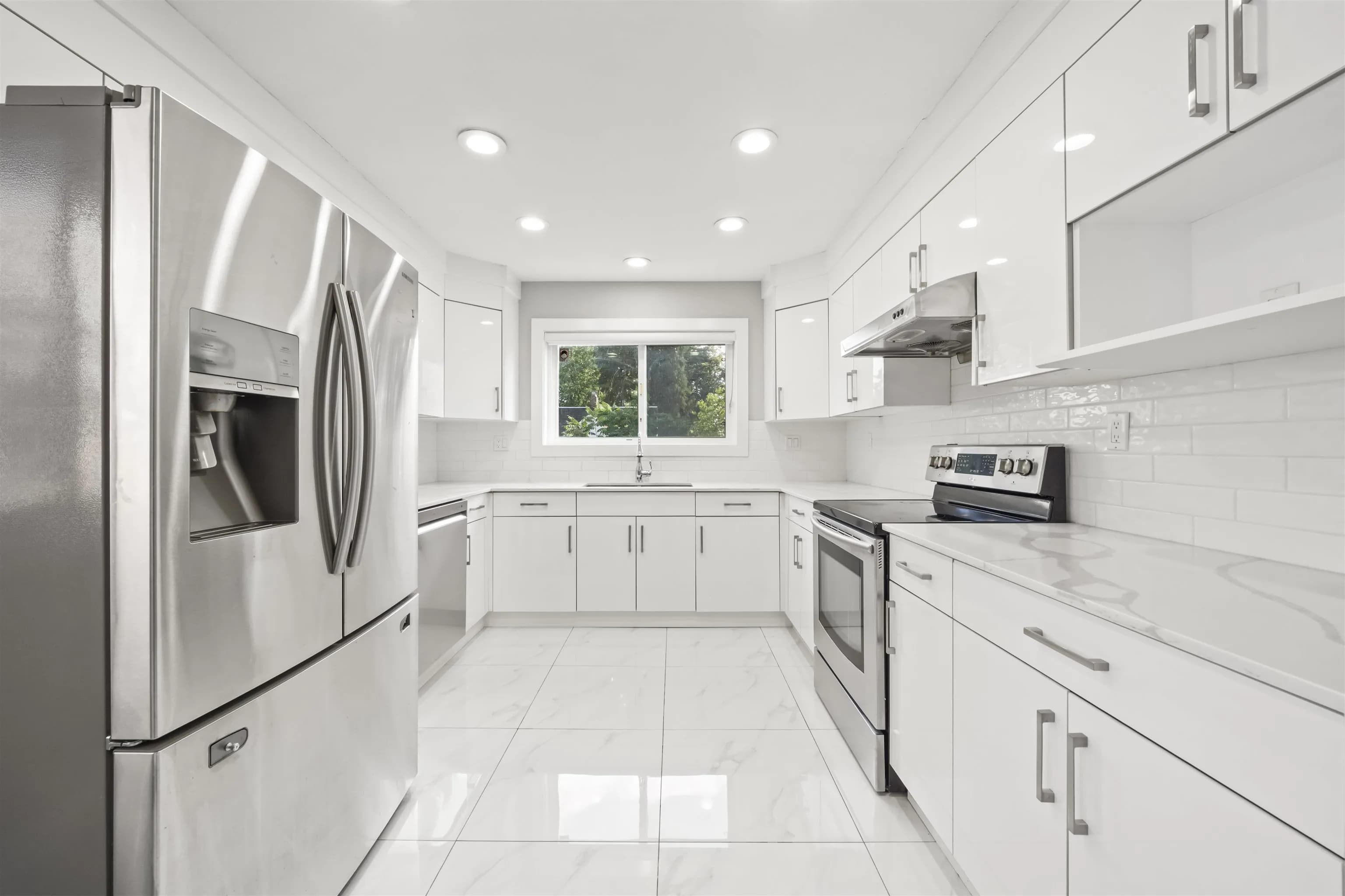 18018 60 Avenue, Surrey, BC V3S 1V6 — image 11
