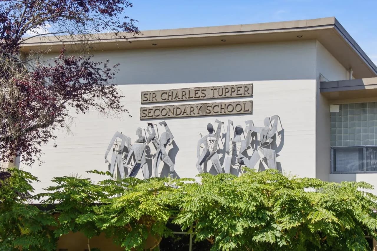 506 E 18th Avenue, Vancouver, BC V5V 1G3 — image 39