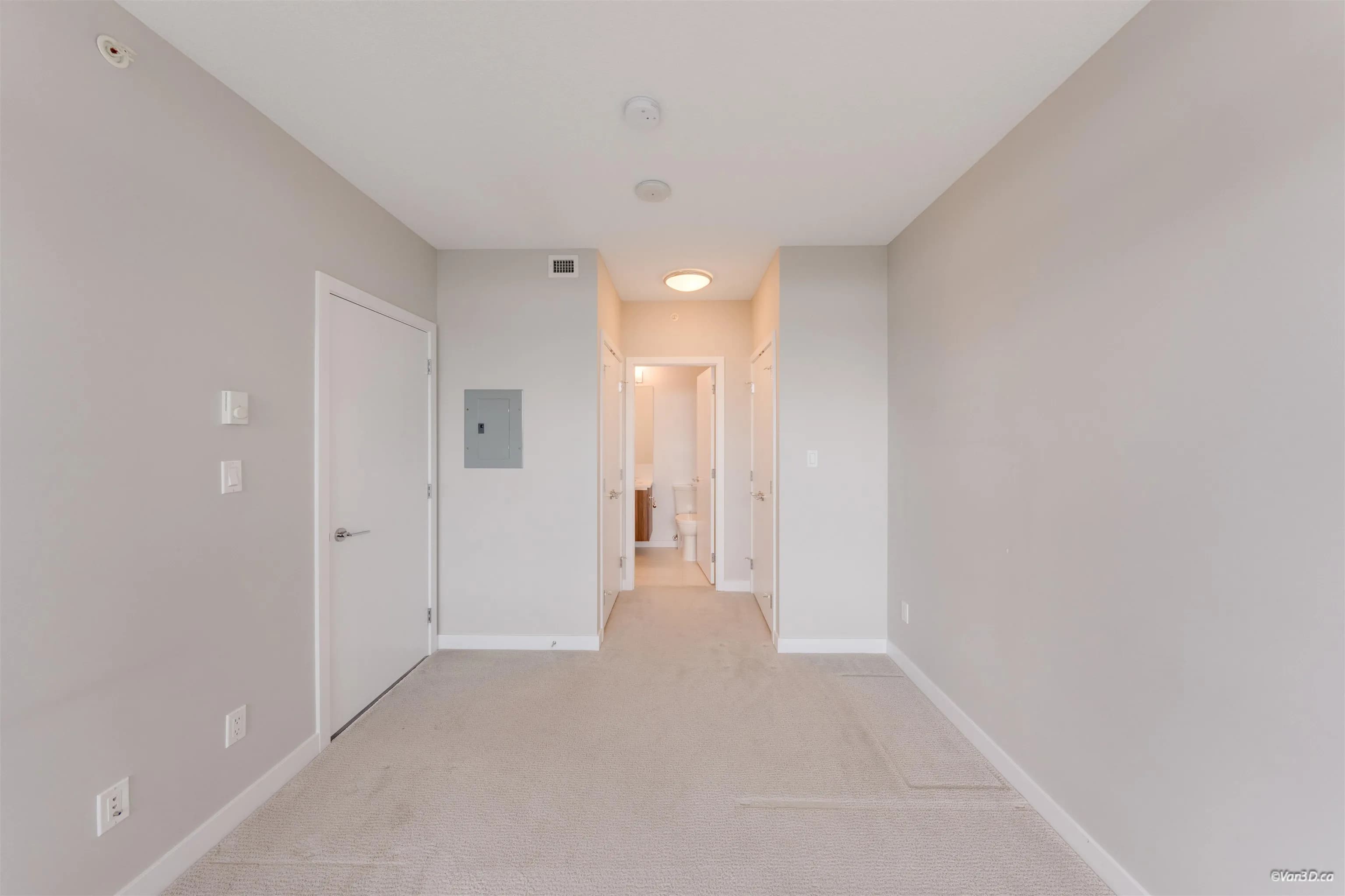 602 4900 Lennox Lane, Burnaby, BC V5H 0G9 — image 9