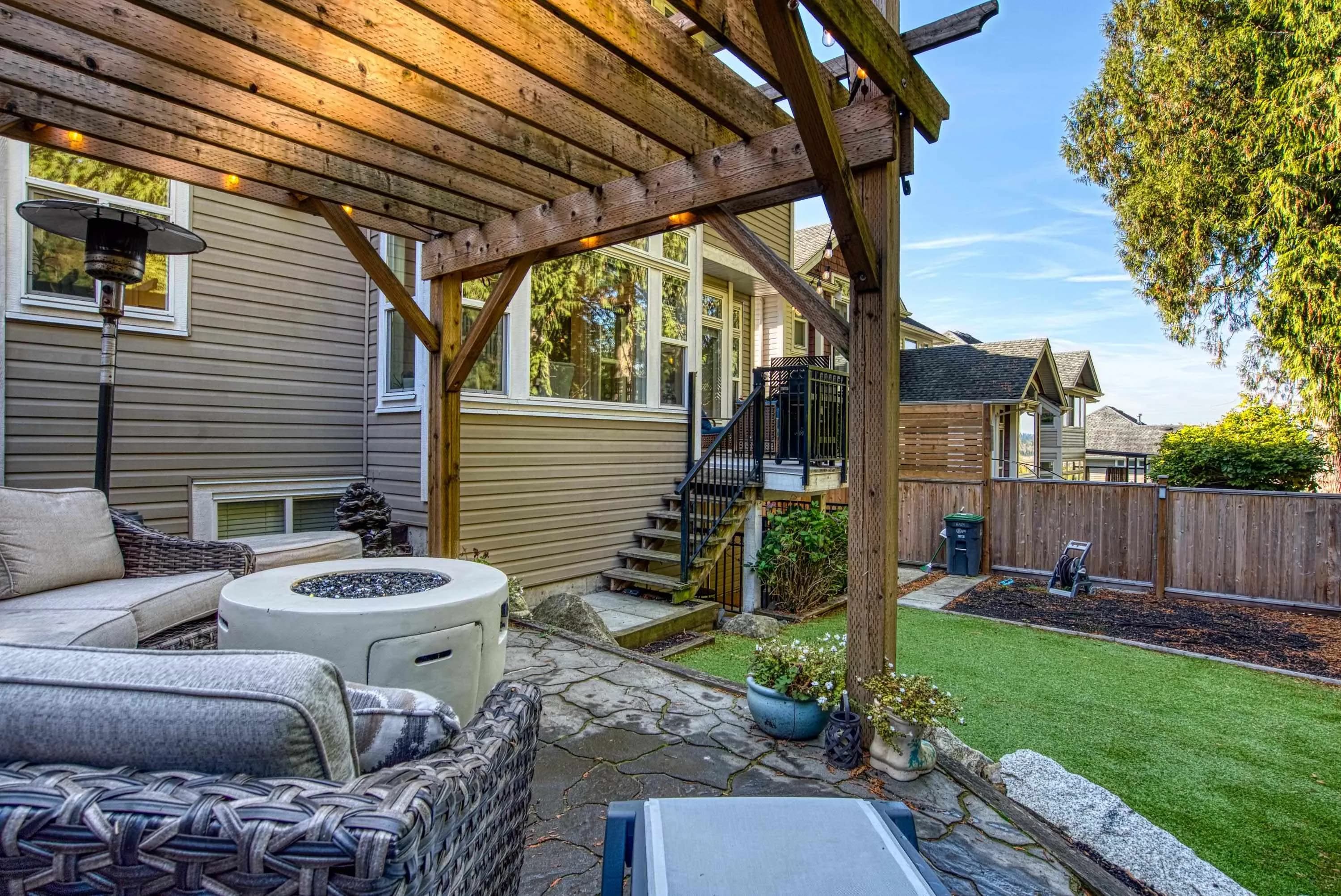 16329 61a Avenue, Surrey, BC V3S 3W2 — image 38