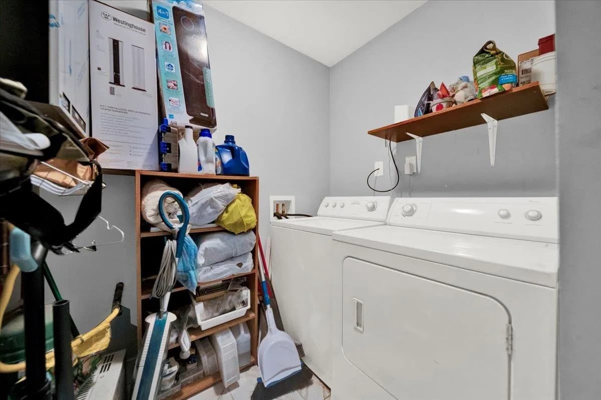 1953 158a Street, Surrey, BC V4A 8G9 — image 20