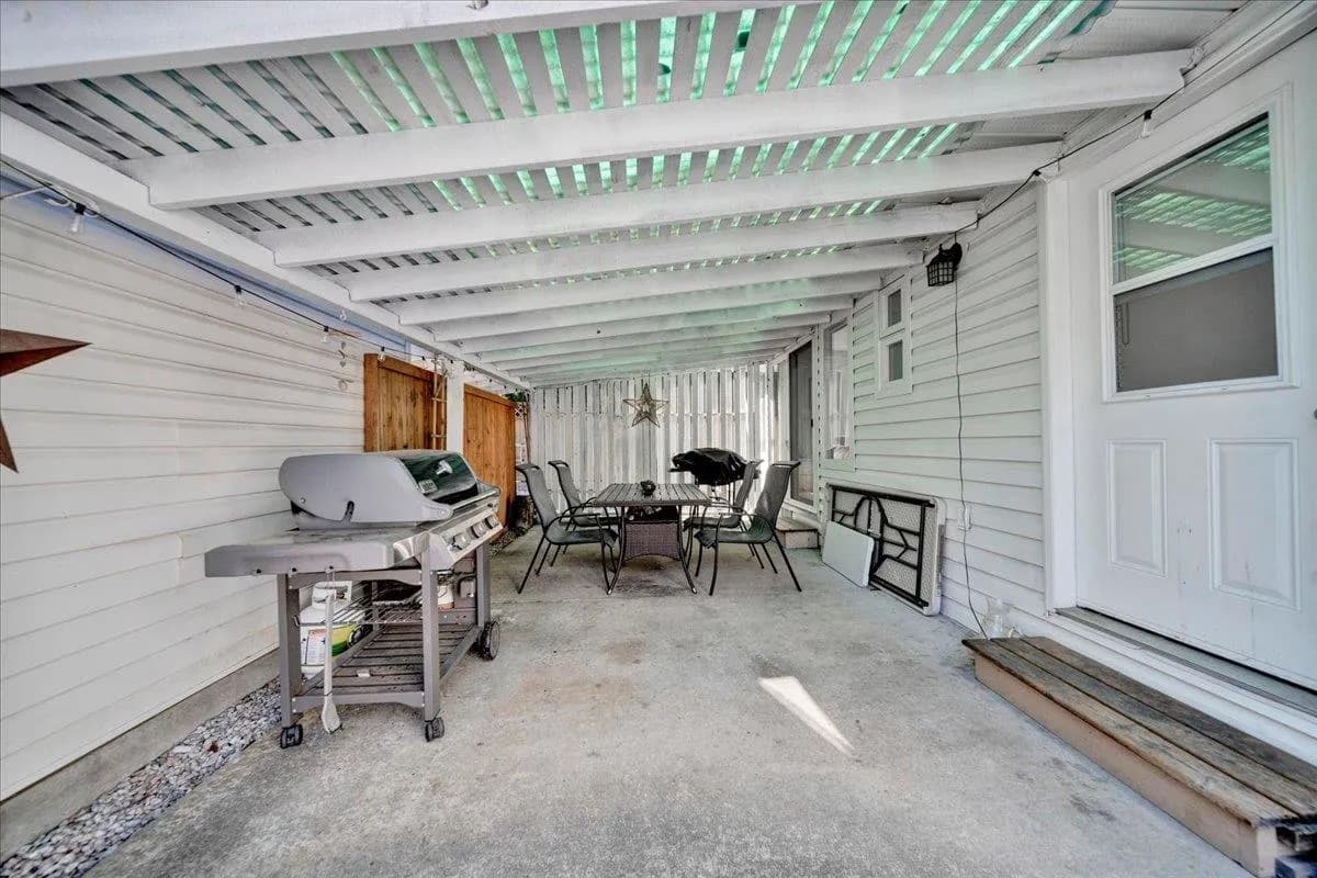 1953 158a Street, Surrey, BC V4A 8G9 — image 21