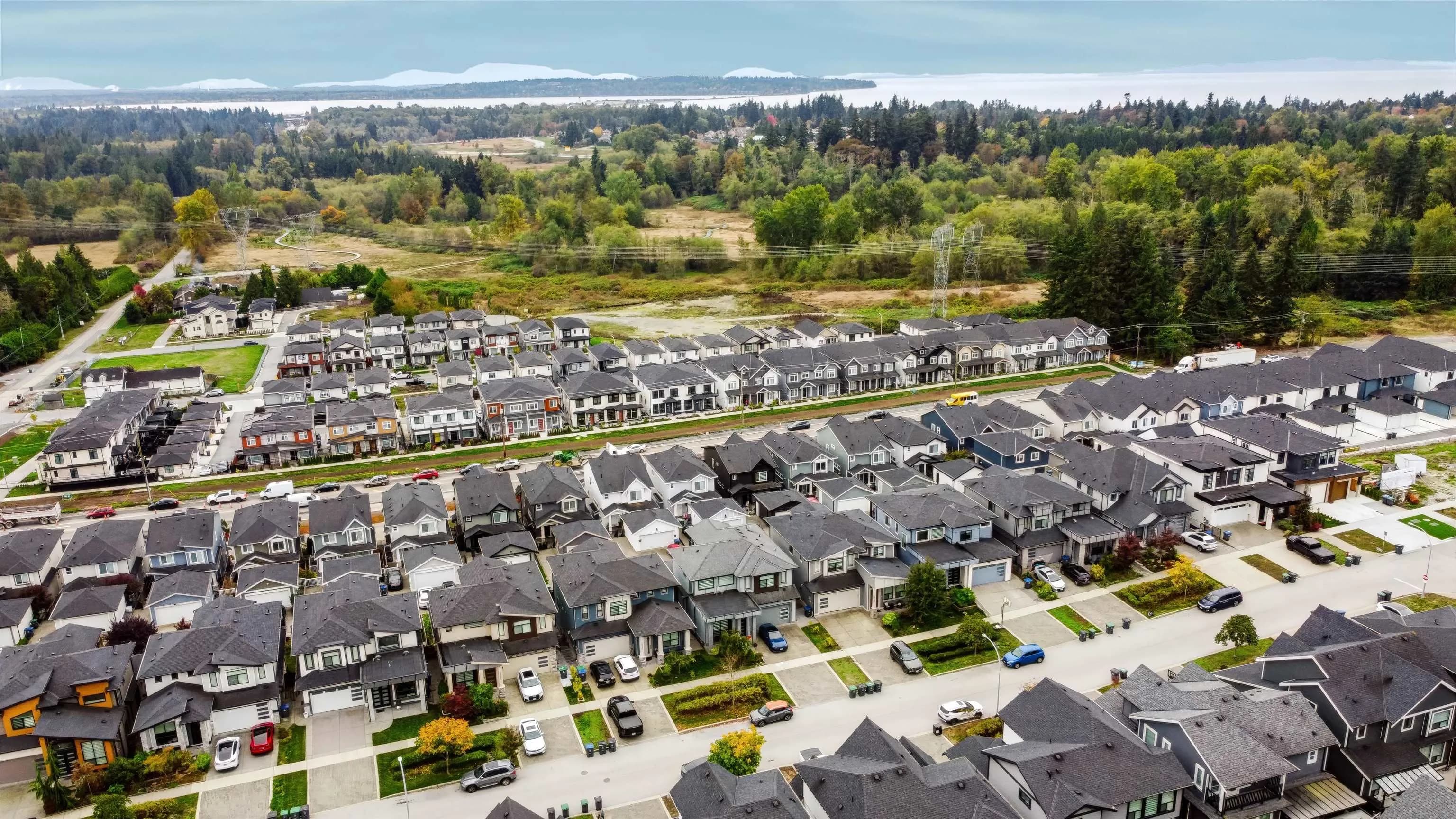16772 16a Avenue, Surrey, BC V3Z 0T3 — image 37
