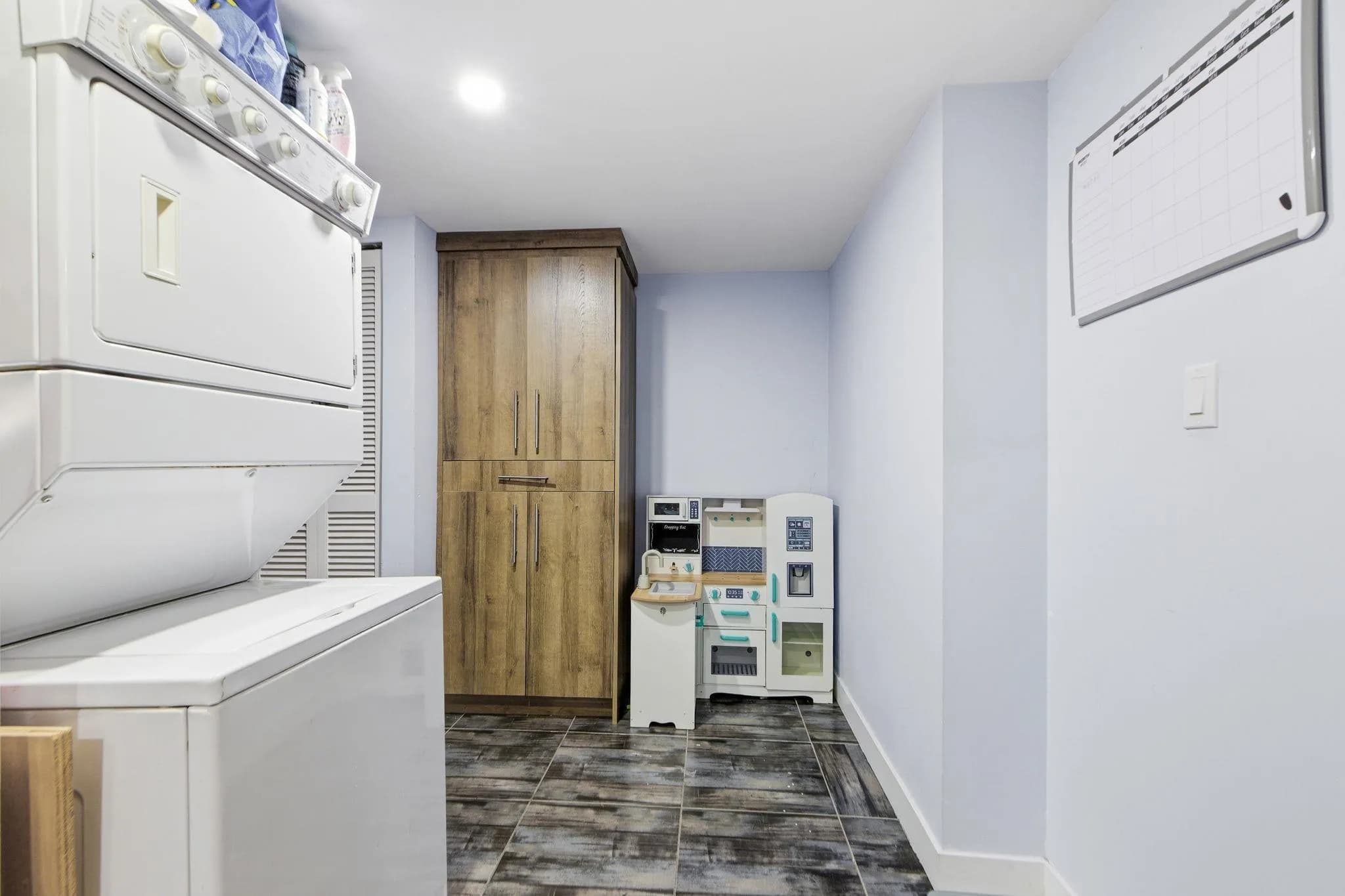 12959 Carluke Crescent, Surrey, BC V3V 6R5 — image 31