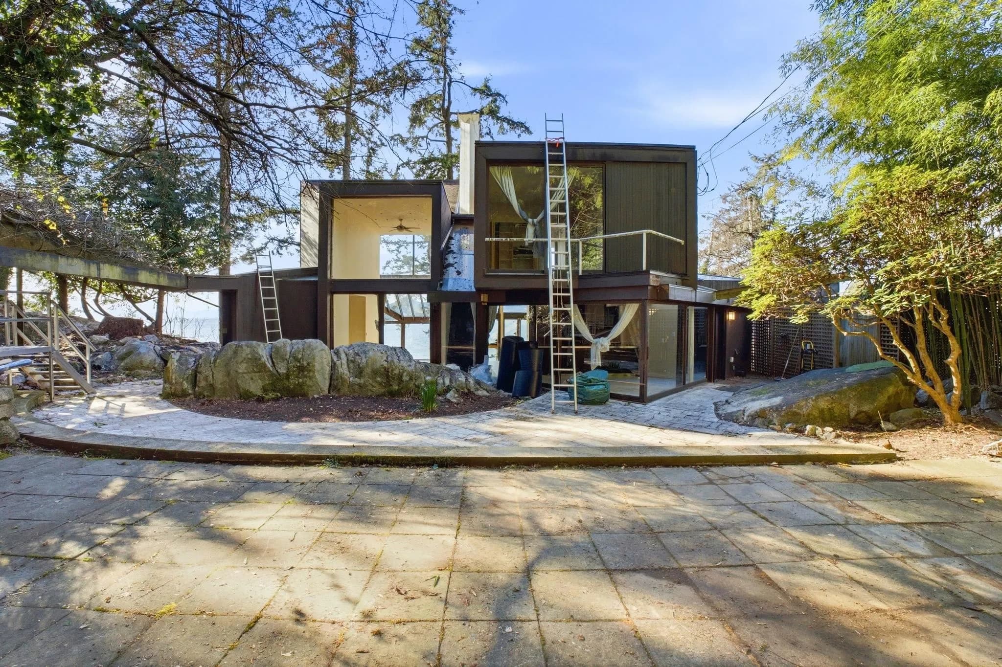 5210 Marine Drive, West Vancouver, BC V7W 2P8 — image 40