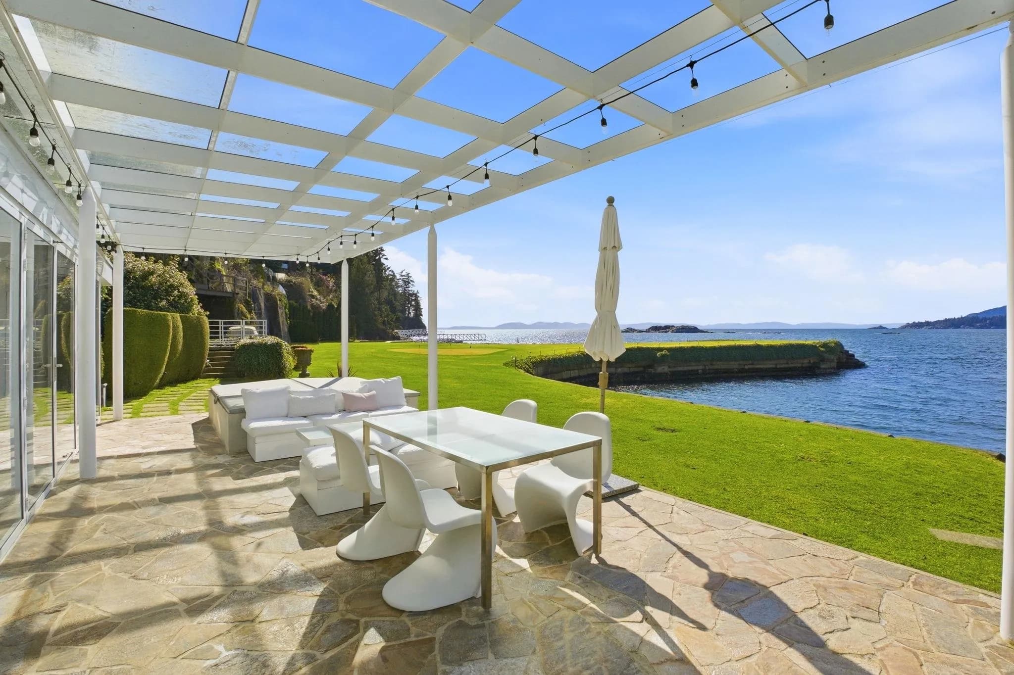 5210 Marine Drive, West Vancouver, BC V7W 2P8 — image 38