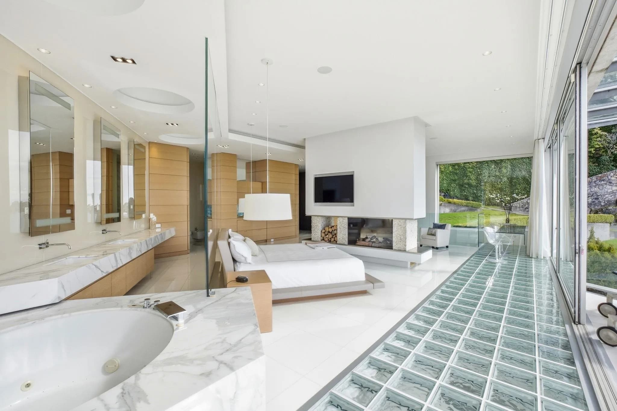 5210 Marine Drive, West Vancouver, BC V7W 2P8 — image 36