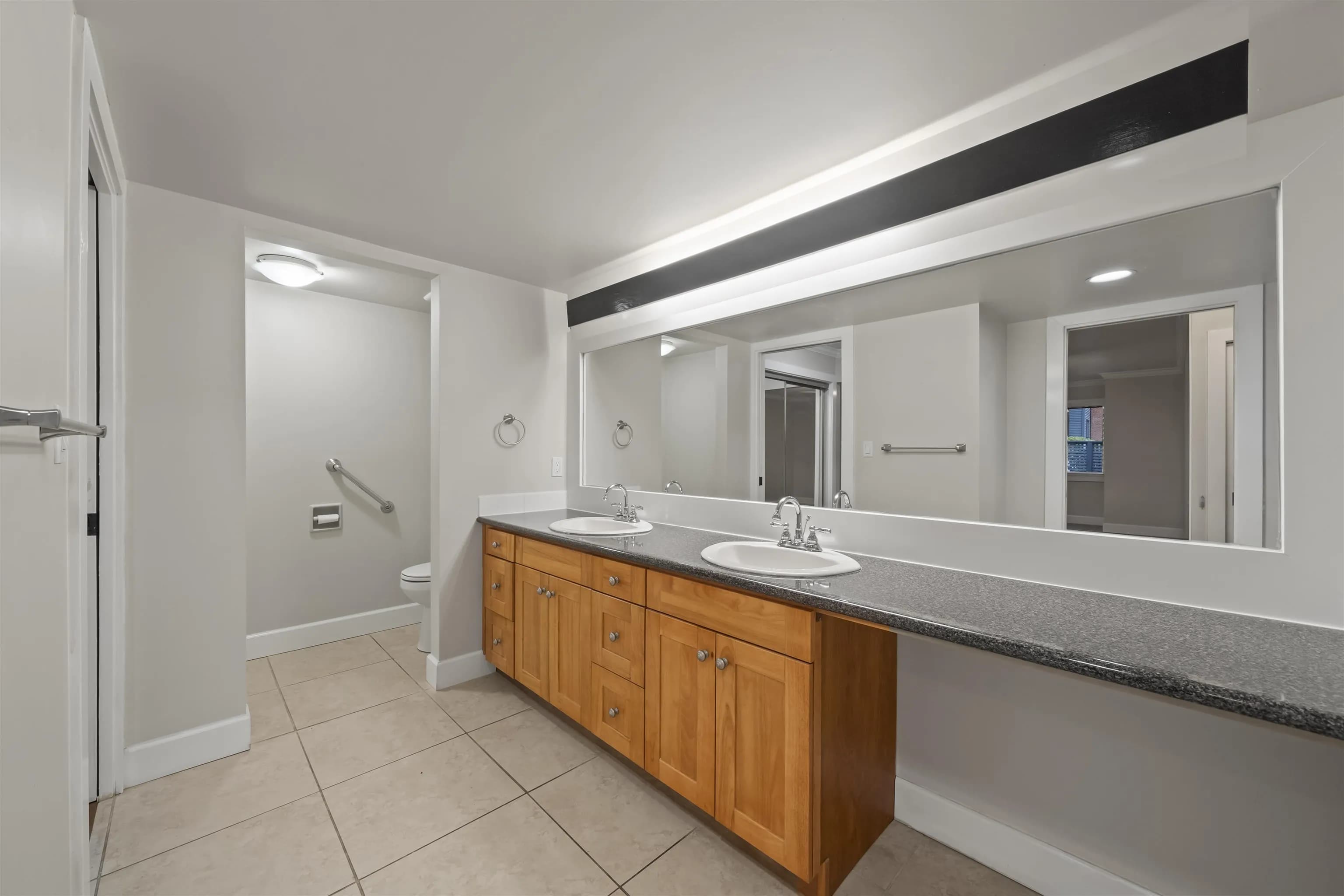 109 15270 17 Avenue, Surrey, BC V4A 1T9 — image 23