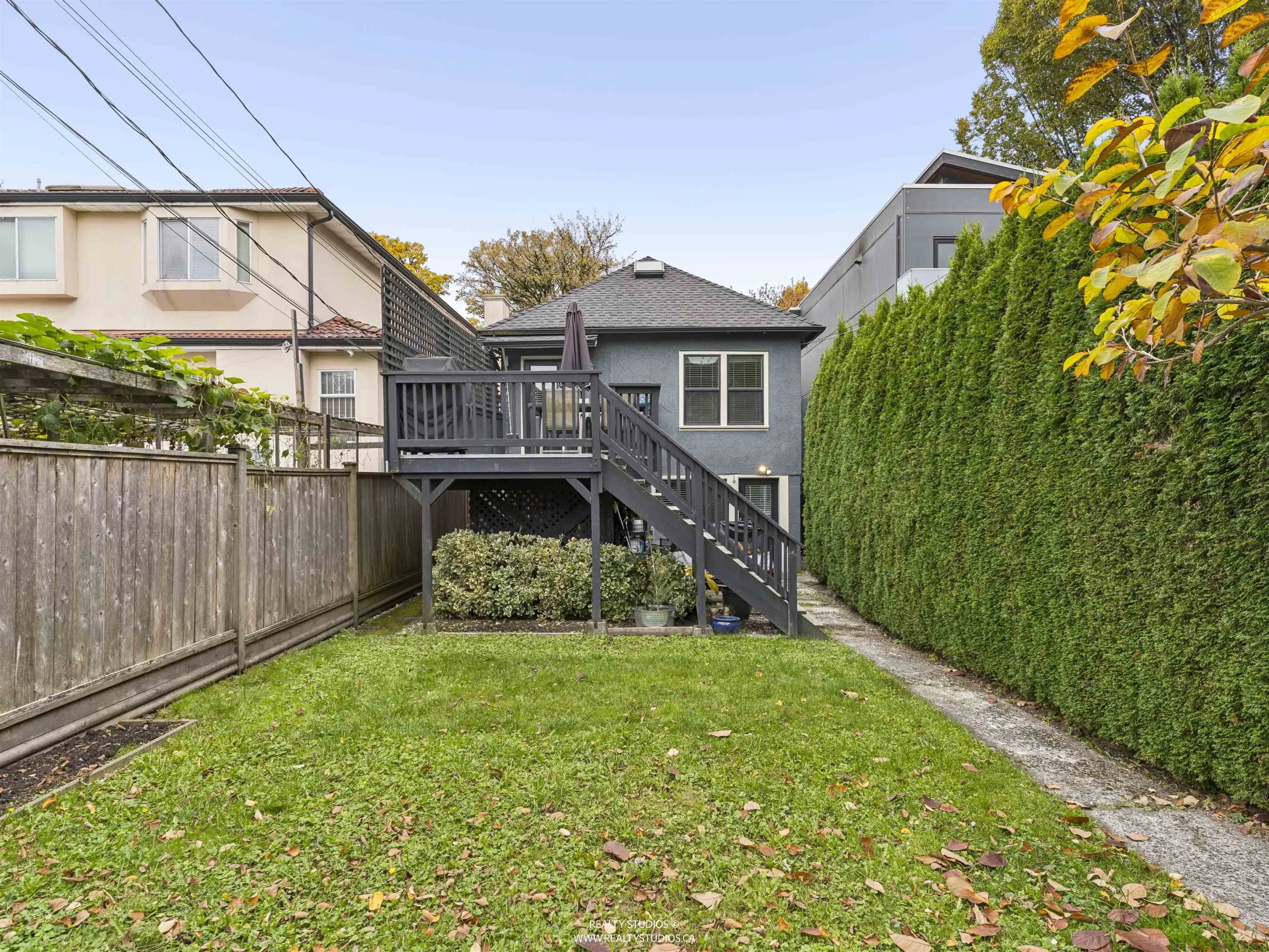 338 E 20th Avenue, Vancouver, BC V5V 1M3 — image 37