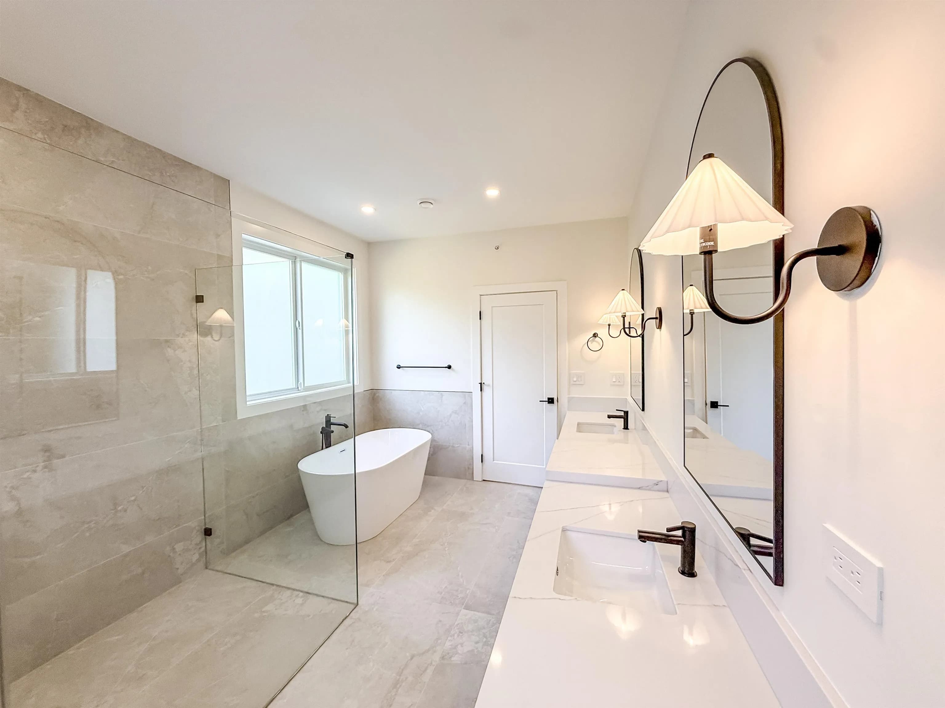2 21092 Wicklund Avenue, Maple Ridge, BC V2X 3R9 — image 20