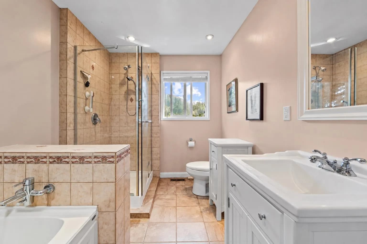 6250 Summit Avenue, West Vancouver, BC V7W 1Y2 — image 18