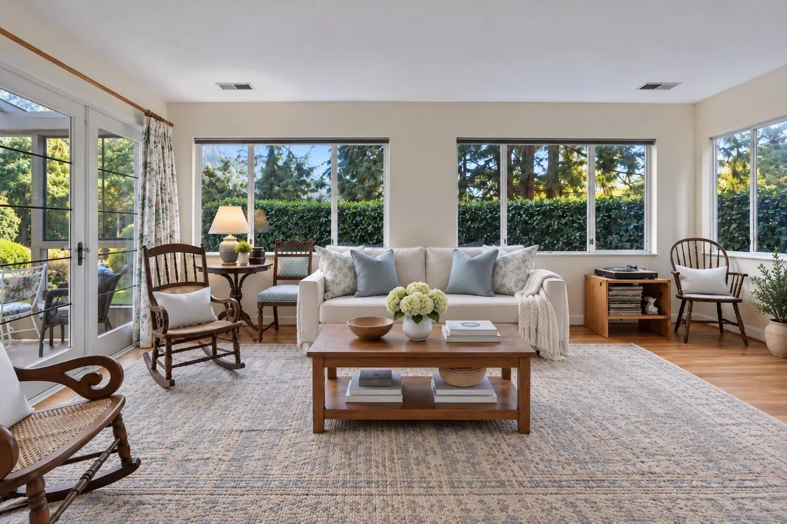 6250 Summit Avenue, West Vancouver, BC V7W 1Y2 — image 4