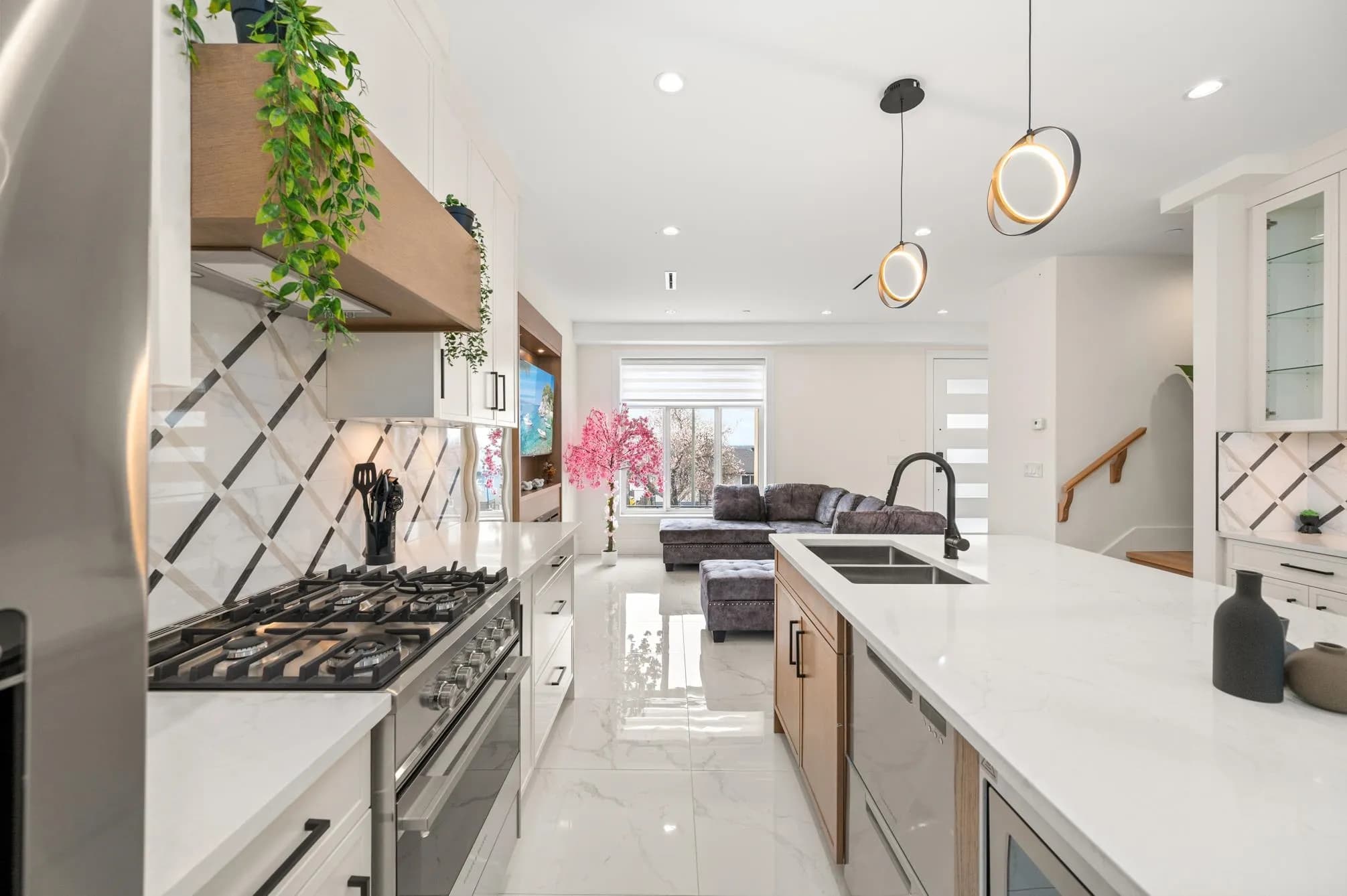 1371 E 63rd Avenue, Vancouver, BC V5X 2L5 — image 7