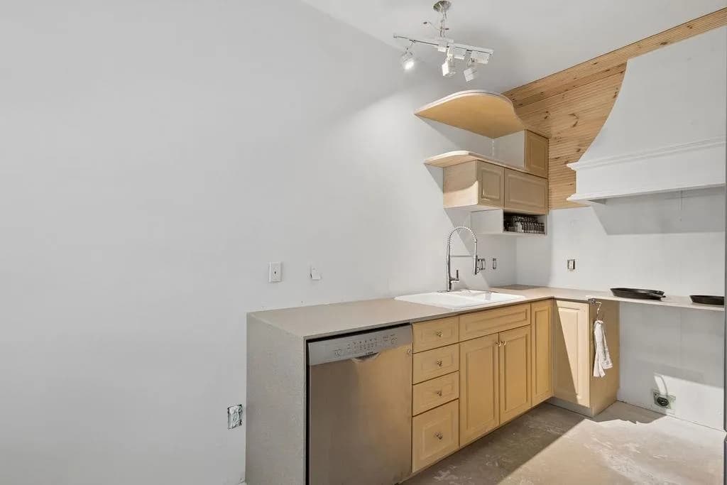 506 3001 Terravista Place, Port Moody, BC V3H 5A2 — image 32