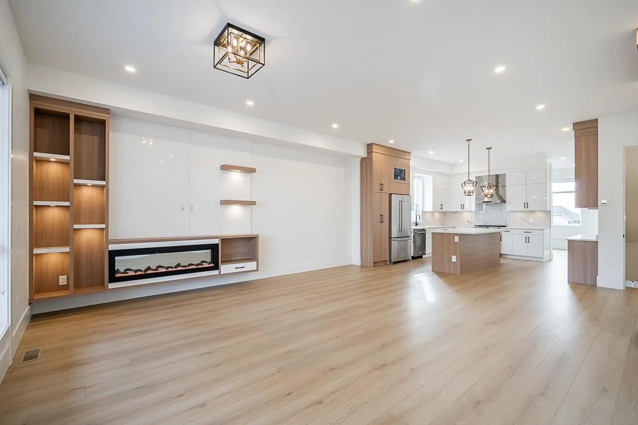16685 16 Avenue, Surrey, BC V3S 9X7 — image 2