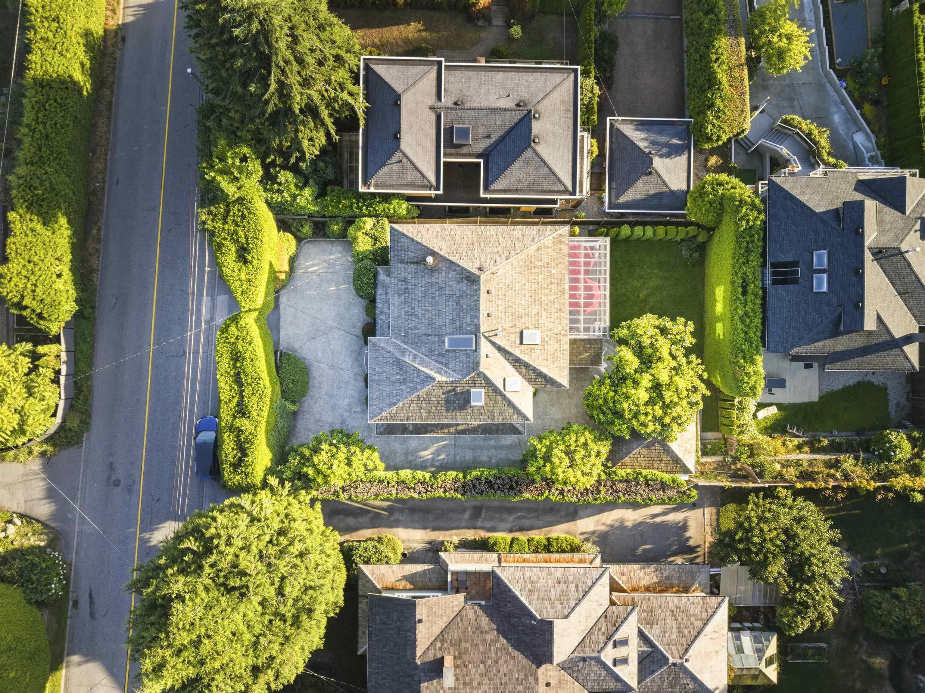 1631 22nd Street, West Vancouver, BC V7V 4E2 — image 37
