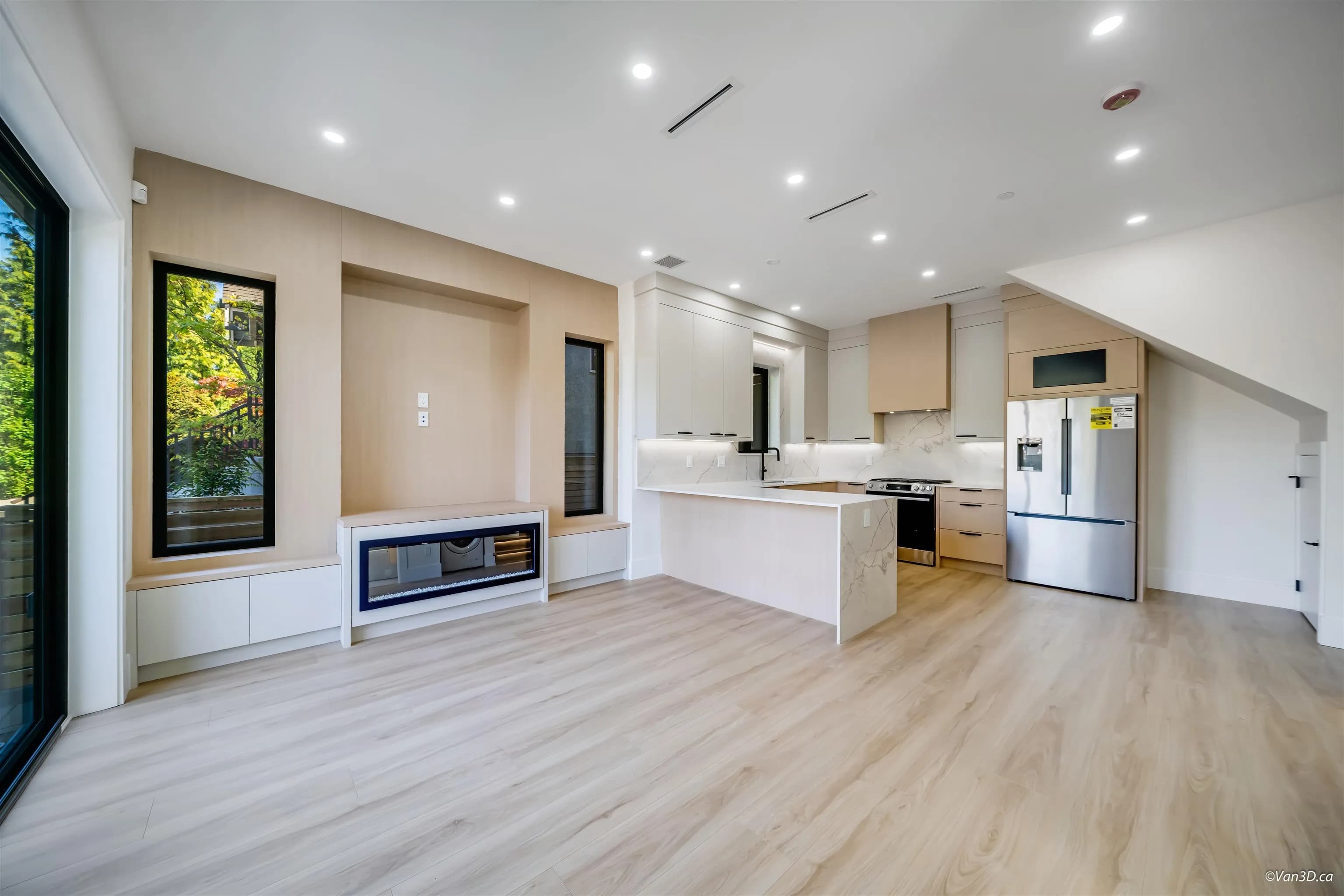 1 2636 Mcgill Street, Vancouver, BC V5K 1H3 — image 4