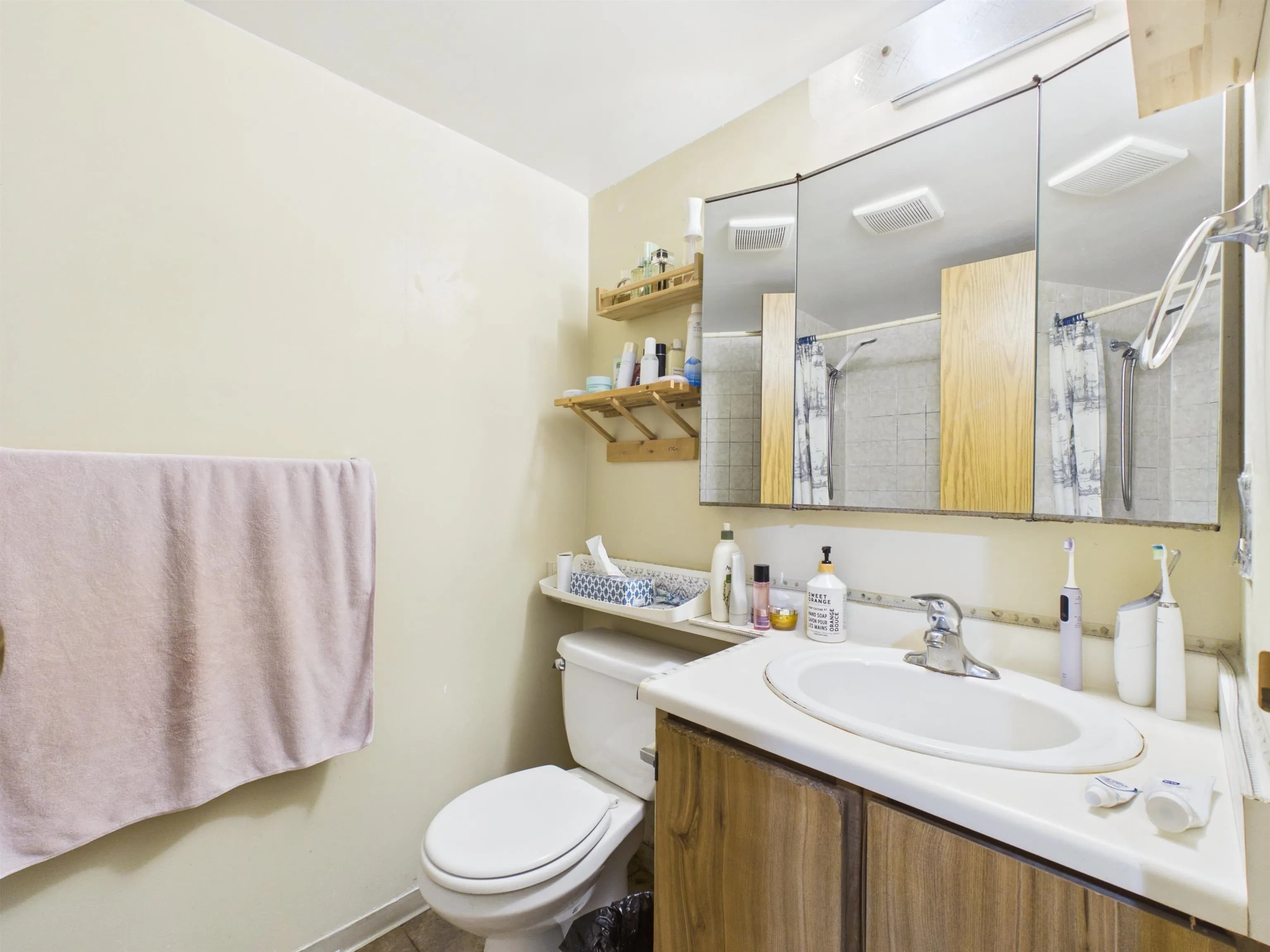 227 8700 Ackroyd Road, Richmond, BC V6X 3G2 — image 13
