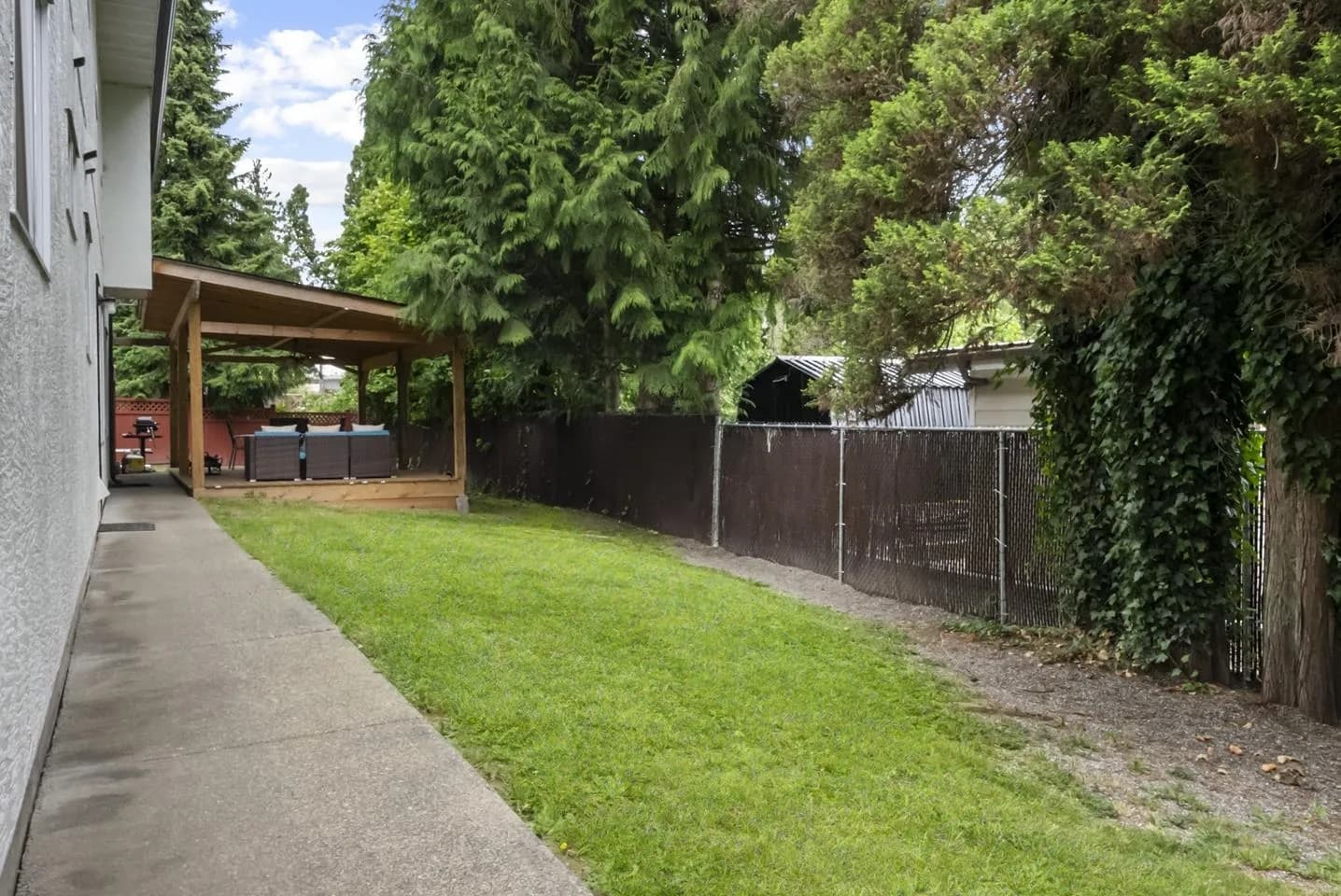8034 166 Street, Surrey, BC V4N 0H1 — image 39
