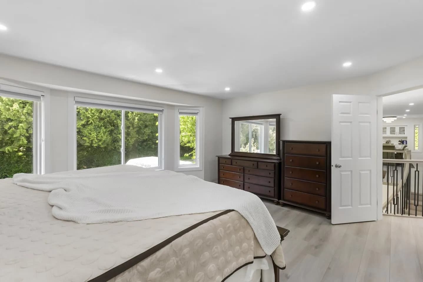8034 166 Street, Surrey, BC V4N 0H1 — image 18