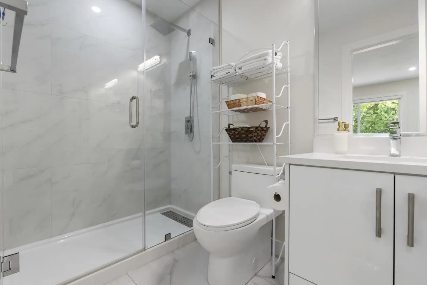 8034 166 Street, Surrey, BC V4N 0H1 — image 30
