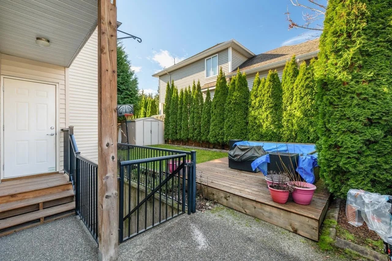 6143 150b Street, Surrey, BC V3S 7W9 — image 23