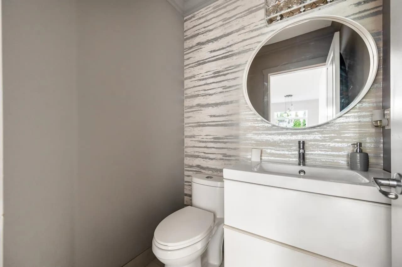 6143 150b Street, Surrey, BC V3S 7W9 — image 12