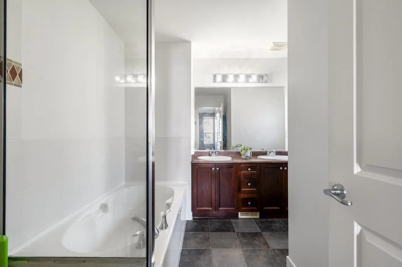 6143 150b Street, Surrey, BC V3S 7W9 — image 20